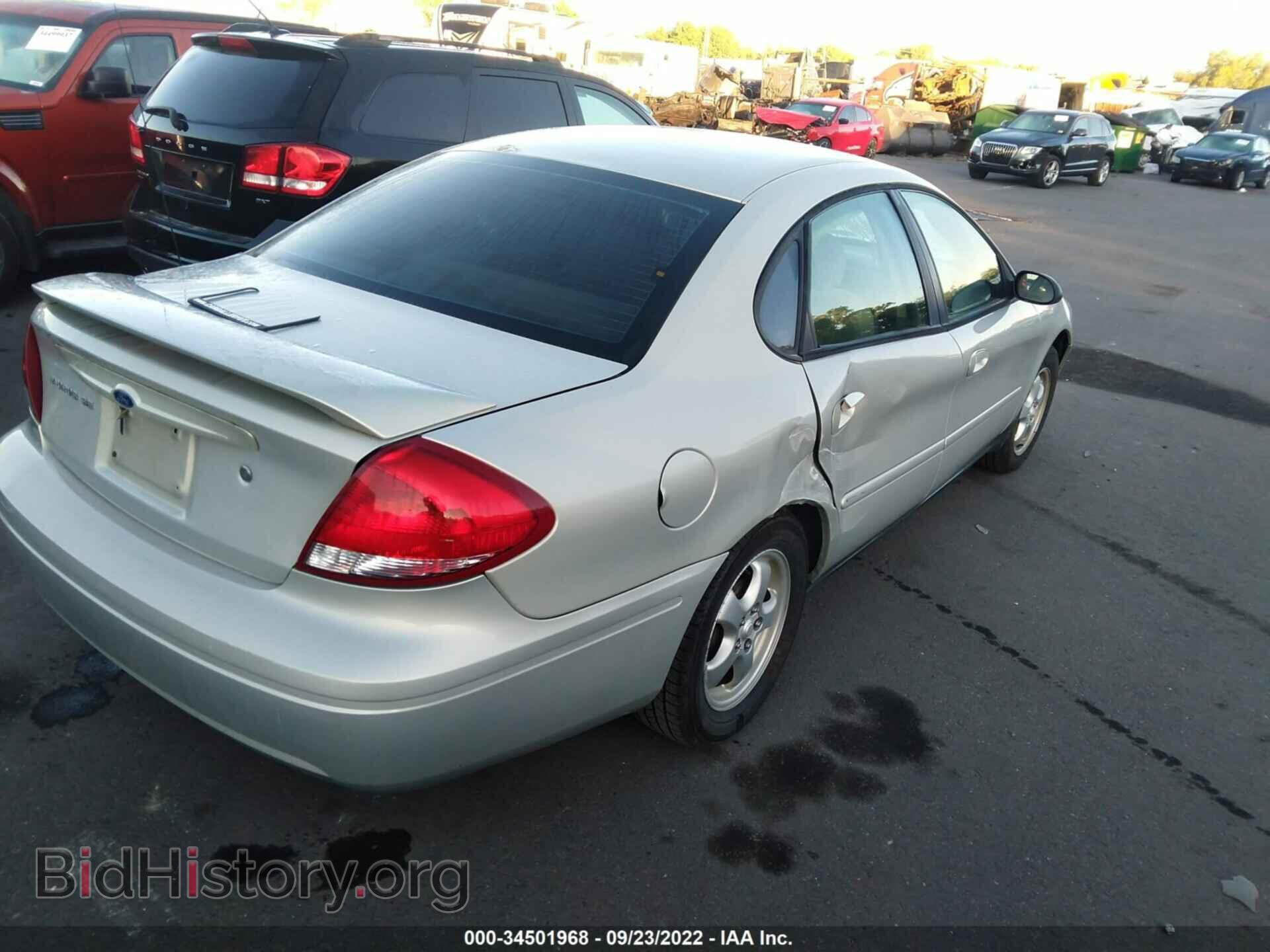 2006 FORD TAURUS - VIN: 1FAFP53U86A202157 - Фото 4