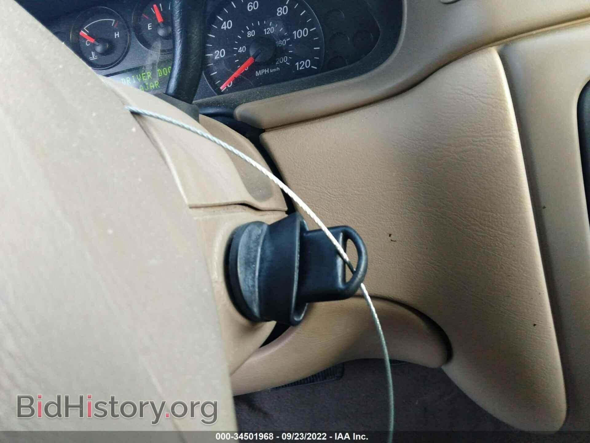 2006 FORD TAURUS - VIN: 1FAFP53U86A202157 - Фото 10