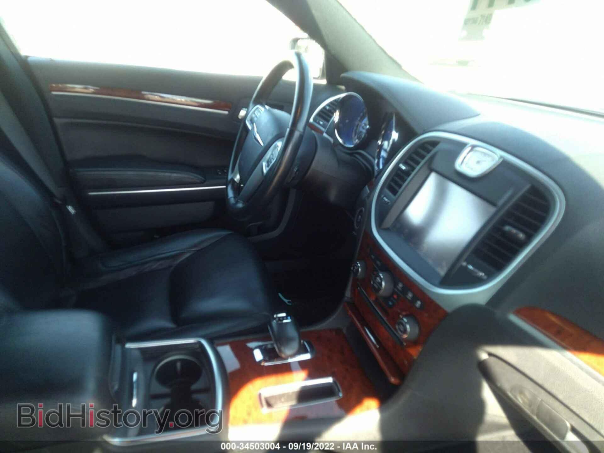 2013 CHRYSLER 300 - VIN: 2C3CCARG3DH604335 - Фото 5