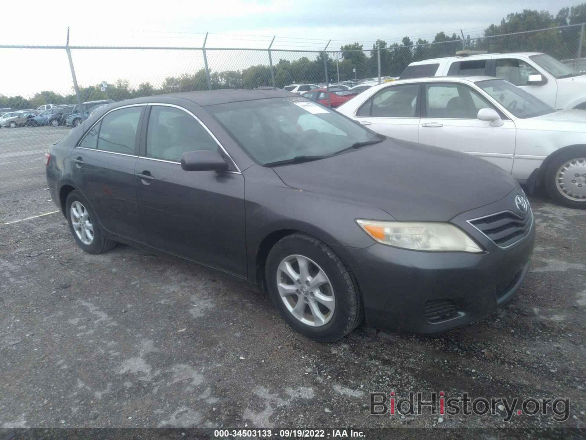 Photo 4T4BF3EK3BR190215 - TOYOTA CAMRY 2011