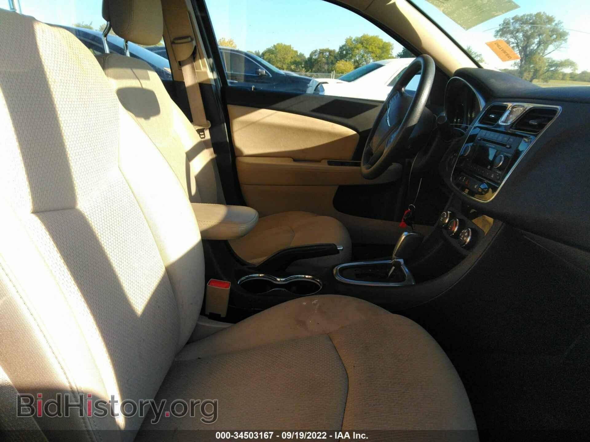 2014 CHRYSLER 200 - VIN: 1C3CCBAG2EN131229 - Фото 5