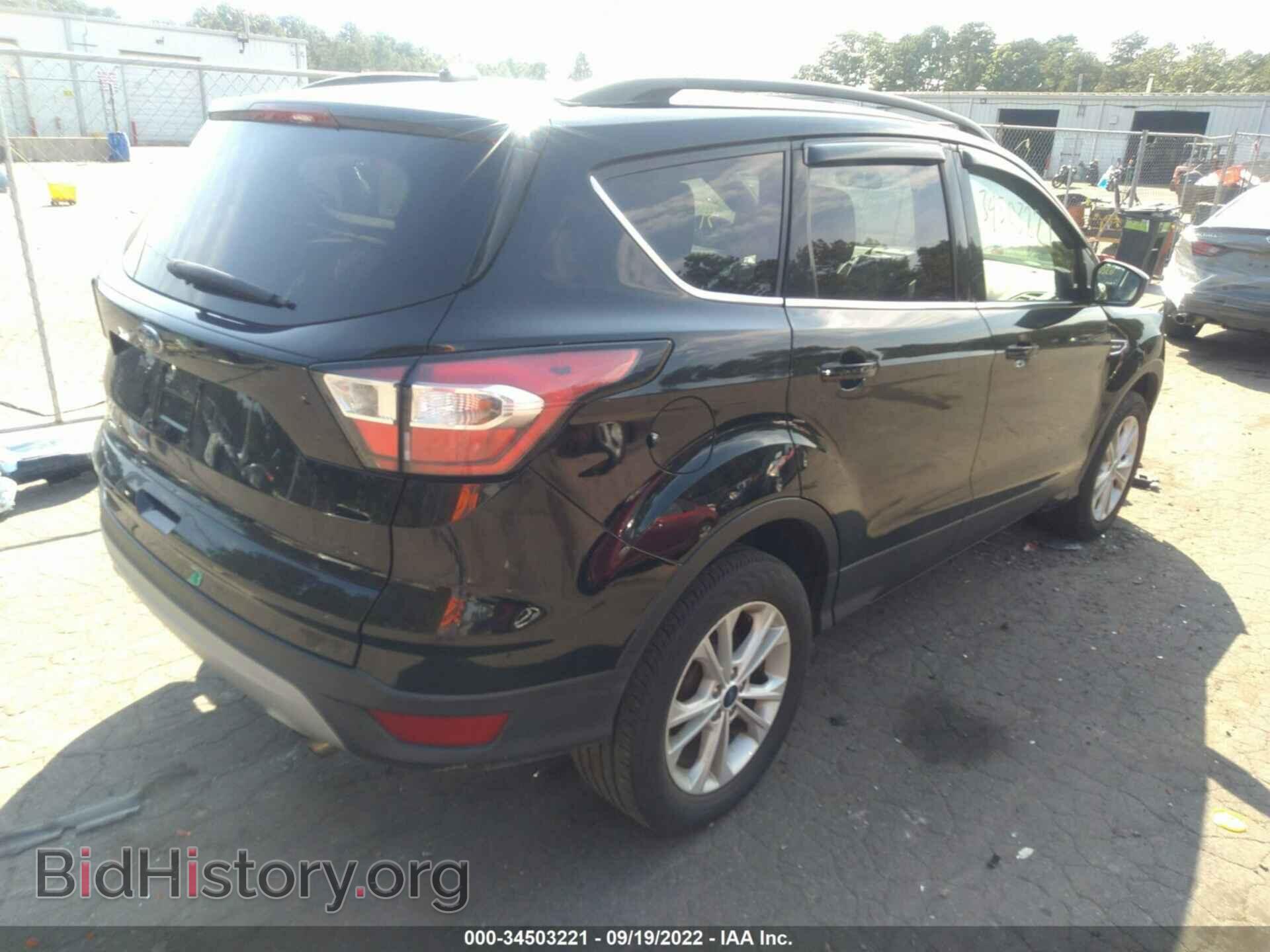 2017 FORD ESCAPE - VIN: 1FMCU9G97HUE28044 - Photo 4