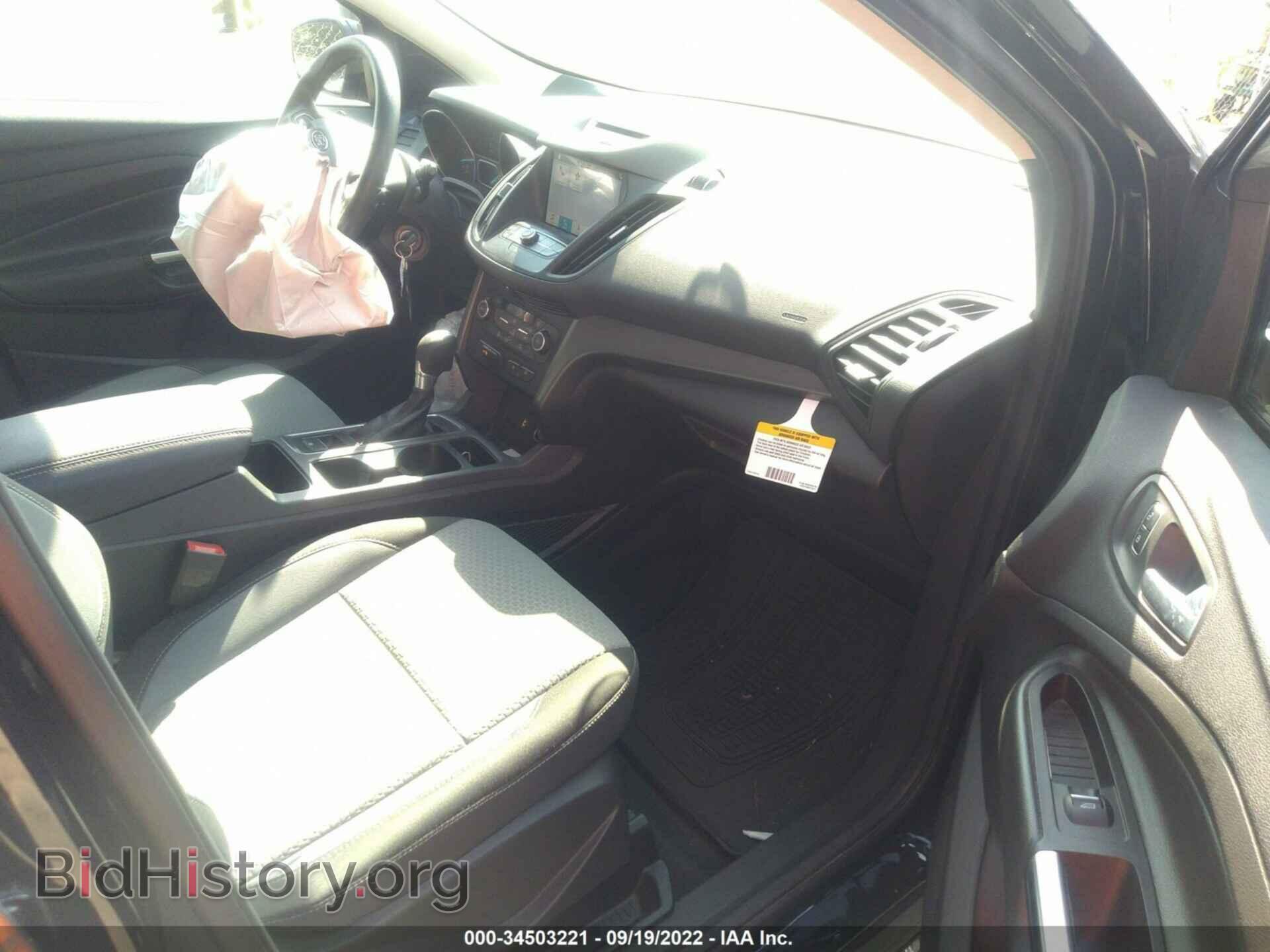 2017 FORD ESCAPE - VIN: 1FMCU9G97HUE28044 - Photo 5