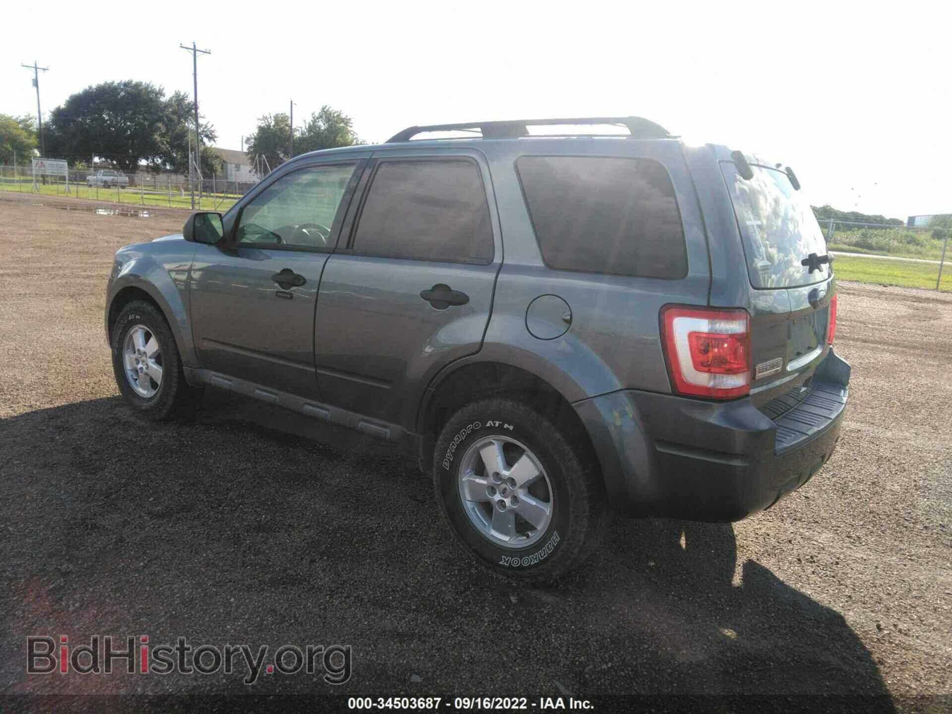 2010 FORD ESCAPE - VIN: 1FMCU0D70AKD06173 - Фото 3