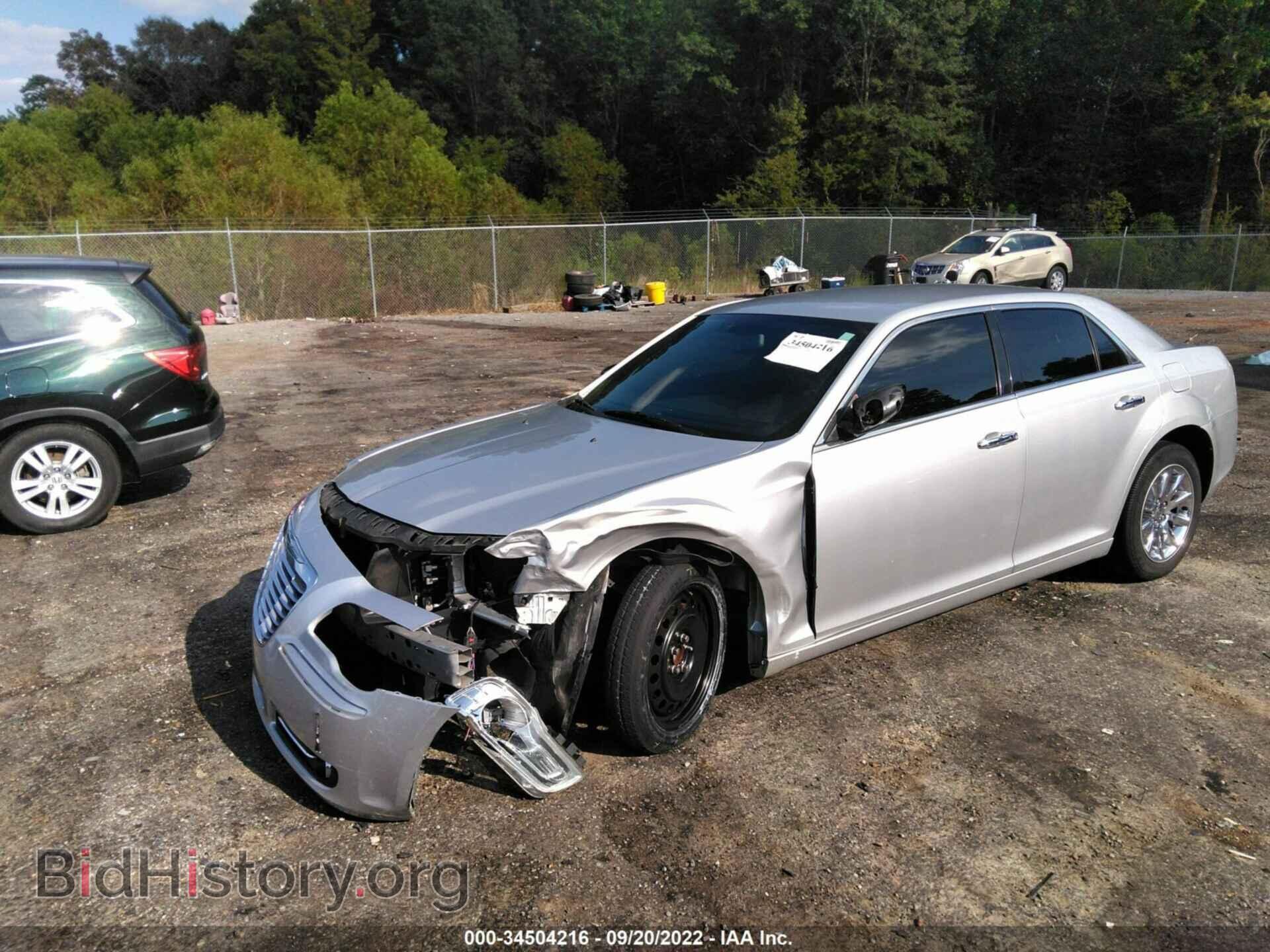 2012 CHRYSLER 300 - VIN: 2C3CCACG5CH204185 - Фото 2