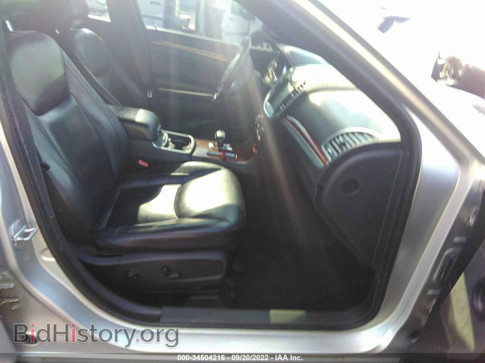 2012 CHRYSLER 300 - VIN: 2C3CCACG5CH204185 - Фото 5