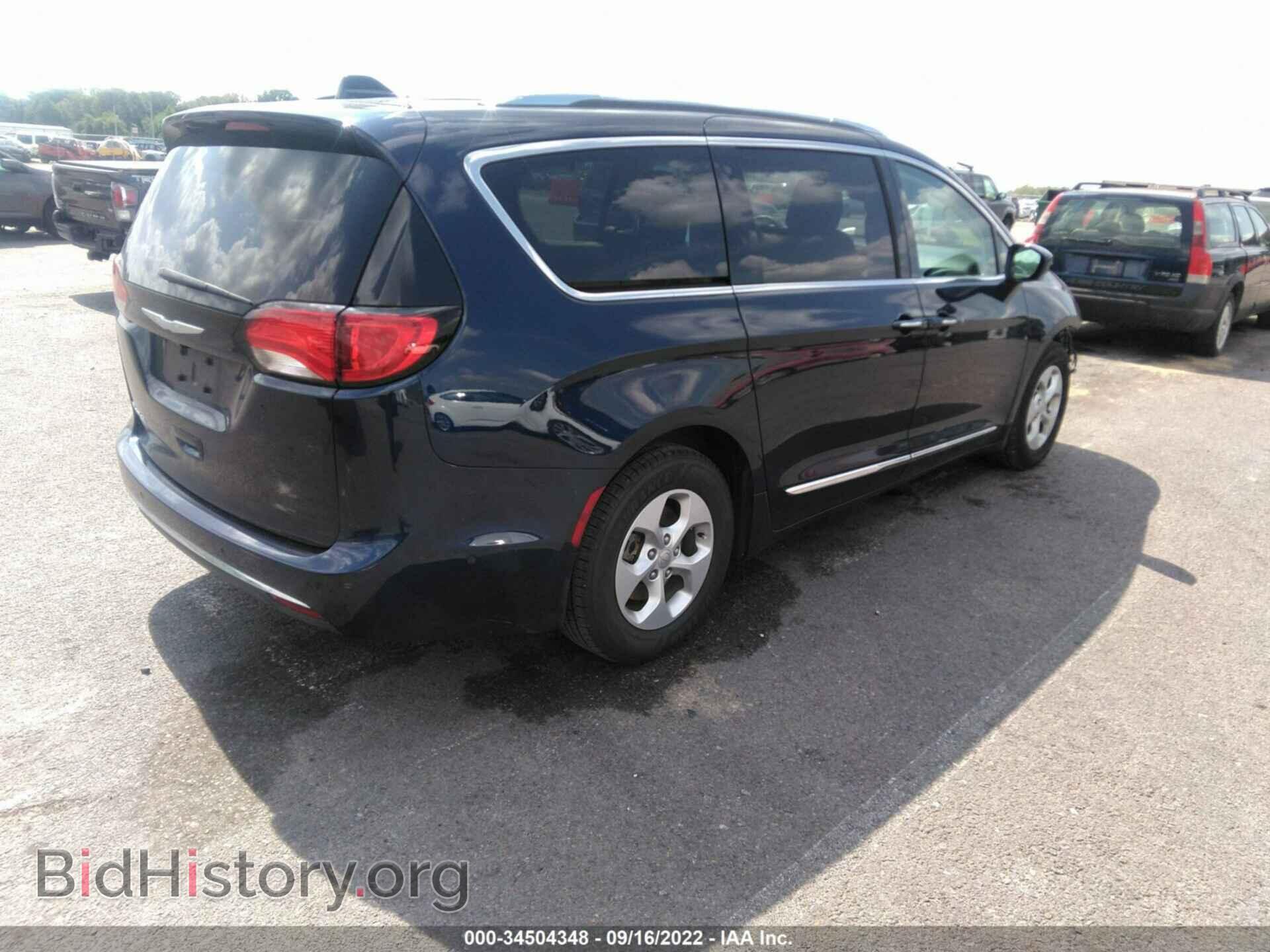 2017 CHRYSLER PACIFICA - VIN: 2C4RC1EG6HR777892 - Фото 4