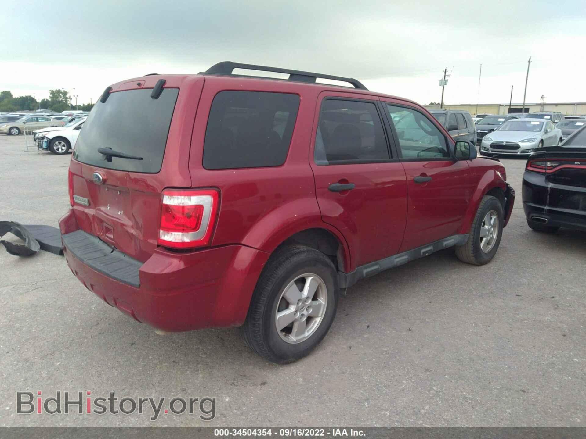 2010 FORD ESCAPE - VIN: 1FMCU0D73AKC45031 - Фото 4
