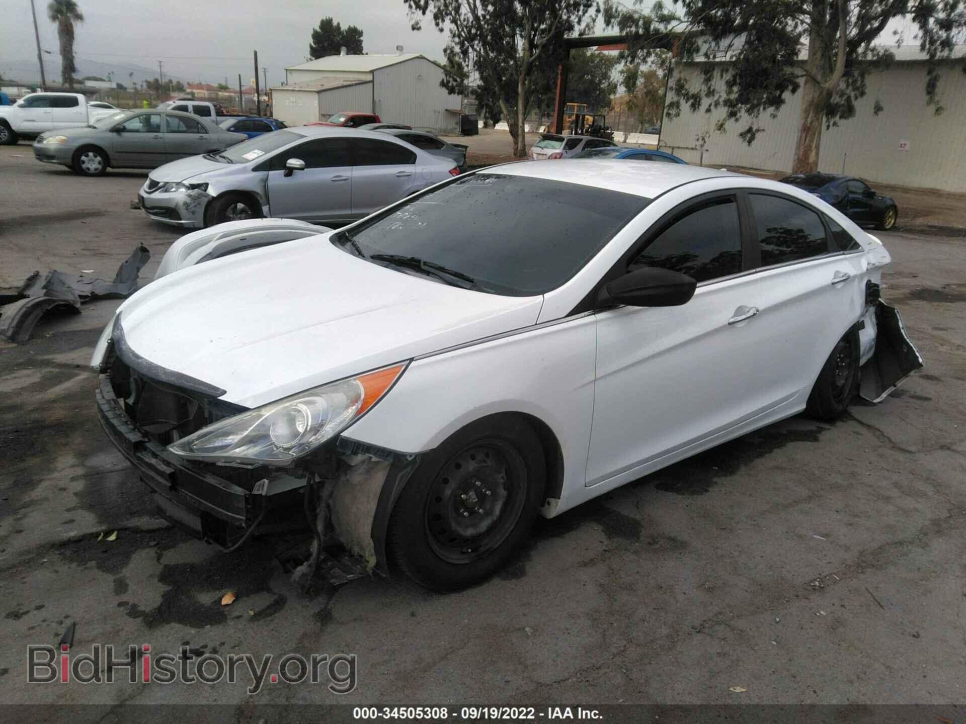 2013 HYUNDAI SONATA - VIN: 5NPEC4AB5DH777173 - Фото 2