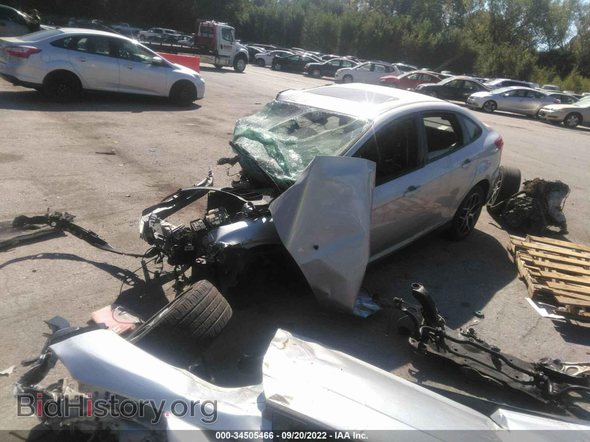 2017 FORD FOCUS - VIN: 1FADP3H29HL307963 - Фото 2