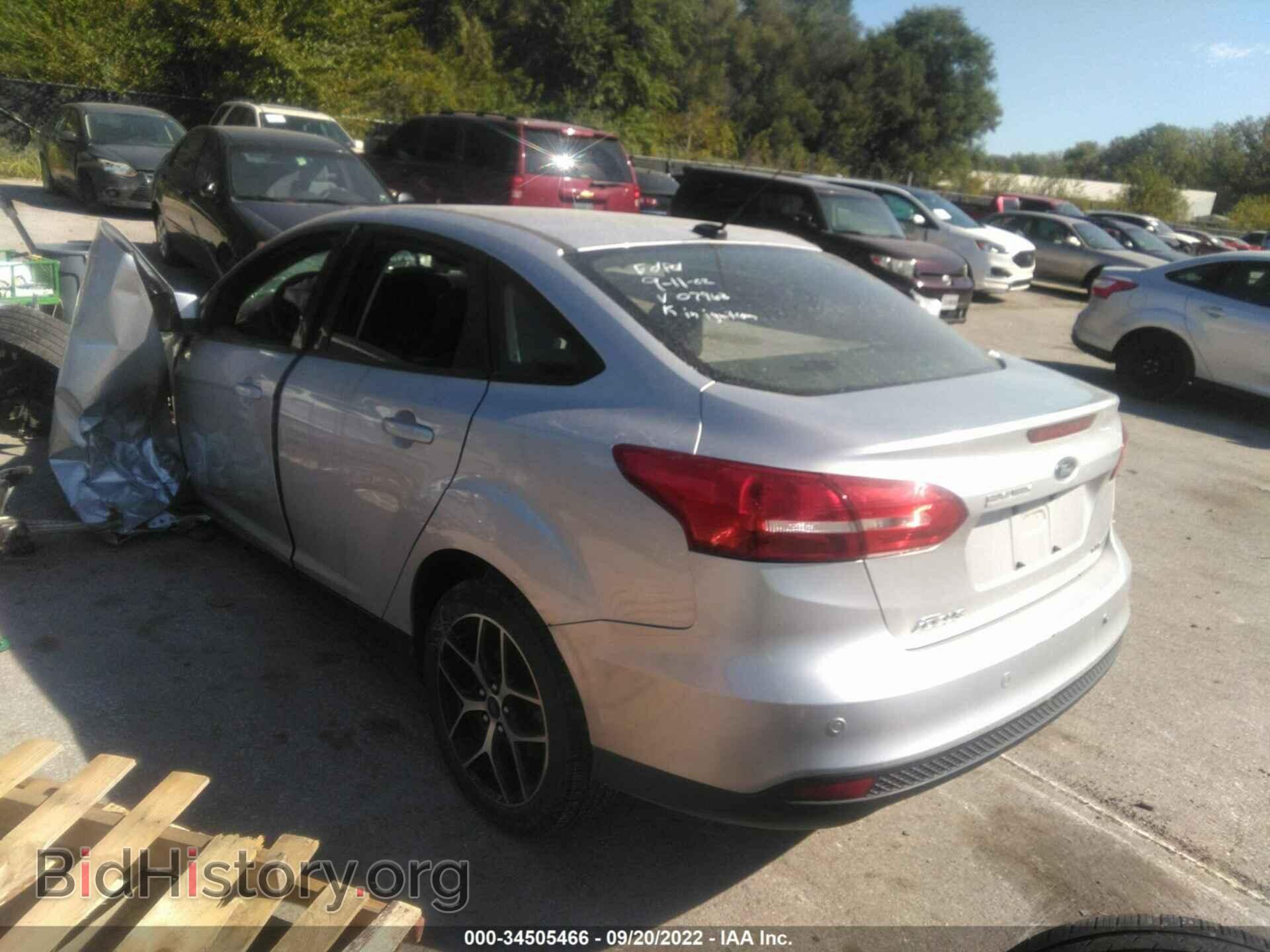 2017 FORD FOCUS - VIN: 1FADP3H29HL307963 - Фото 3