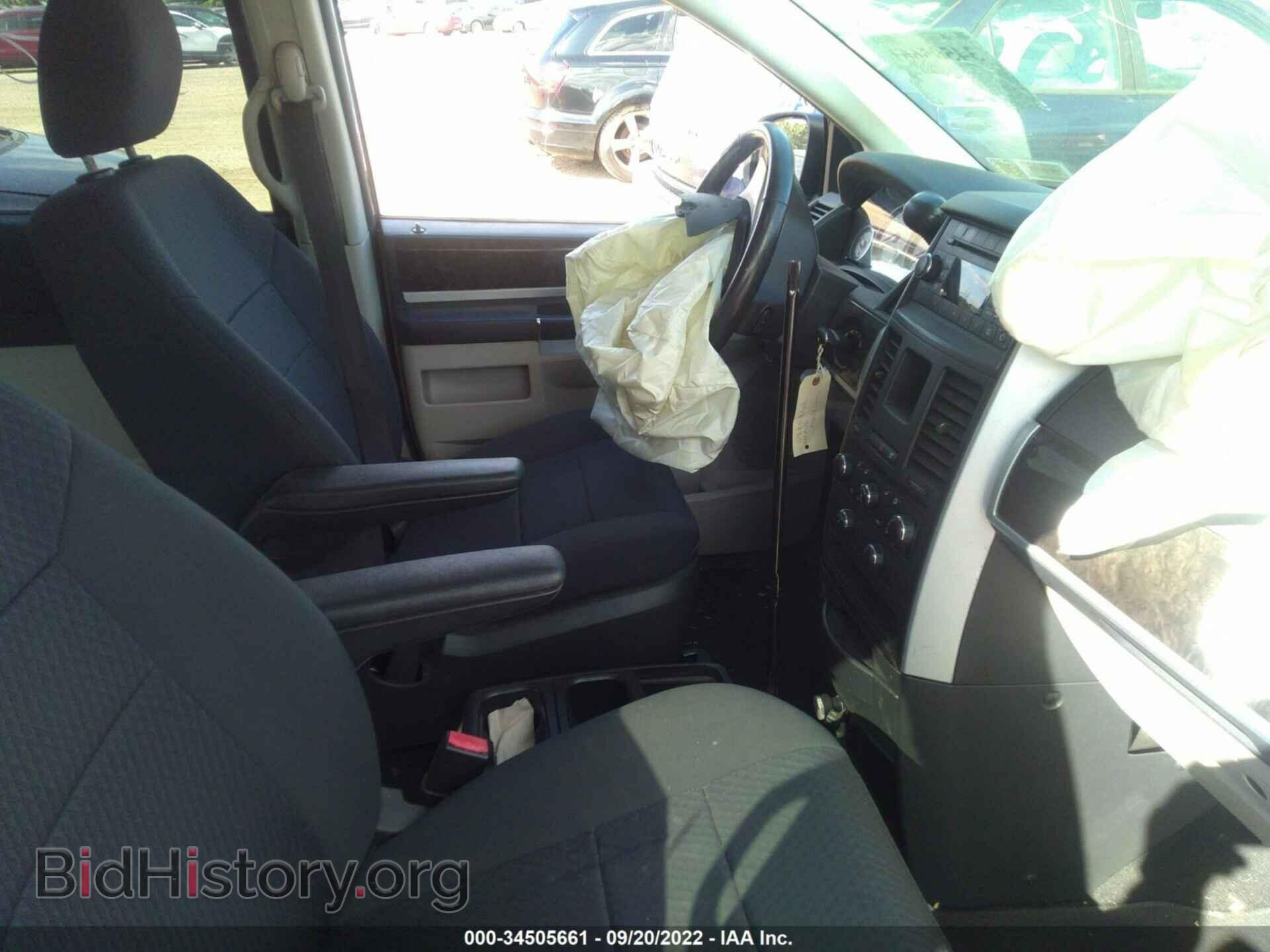 2010 DODGE GRAND CARAVAN - VIN: 2D4RN5D18AR131423 - Фото 5