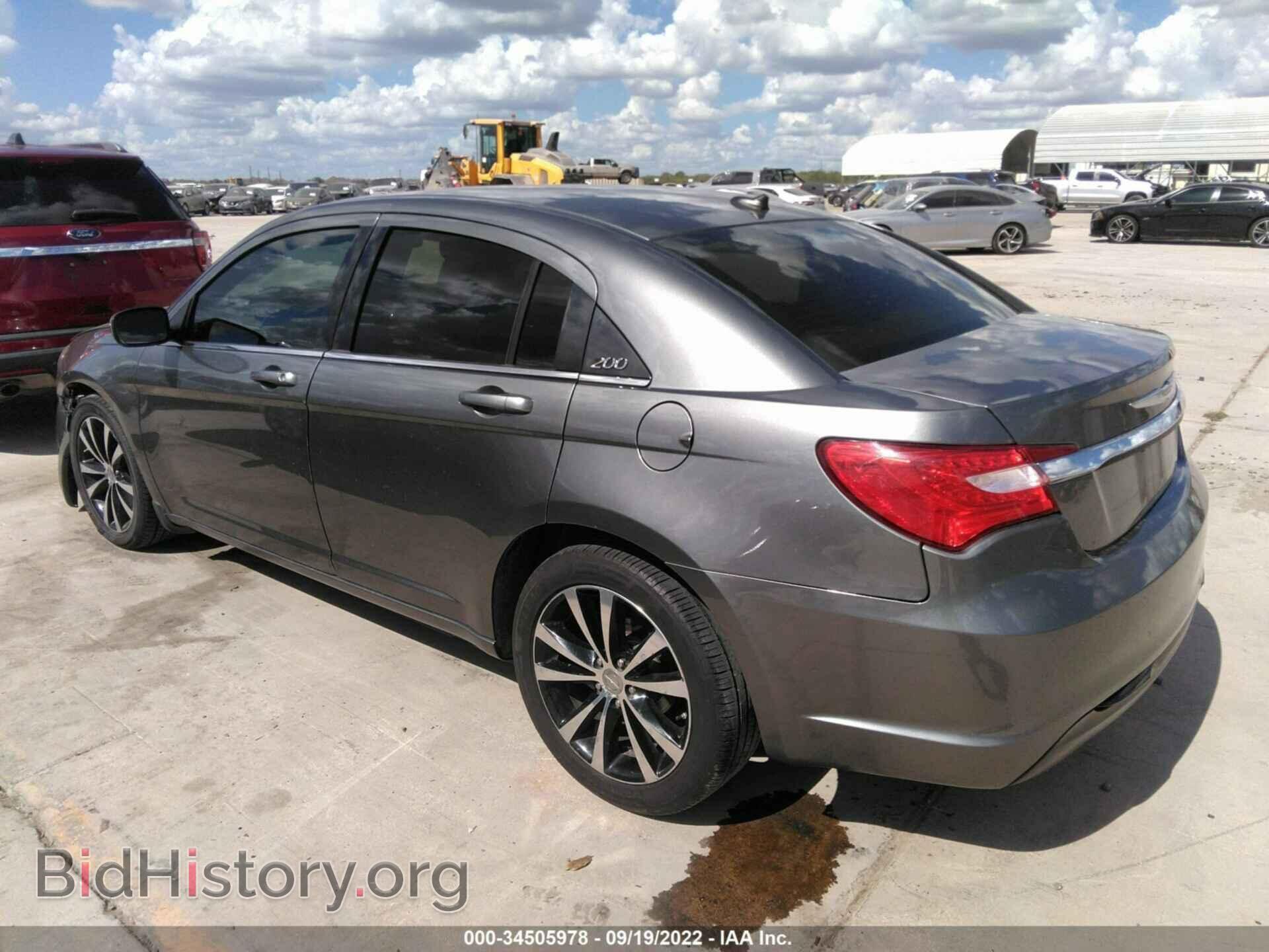 2012 CHRYSLER 200 - VIN: 1C3CCBBG7CN330109 - Фото 3