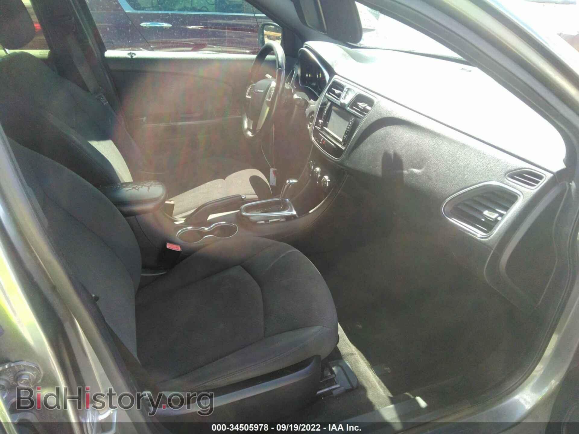 2012 CHRYSLER 200 - VIN: 1C3CCBBG7CN330109 - Фото 5