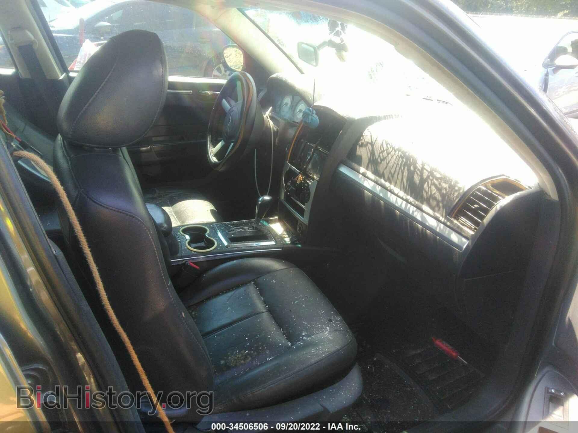 2010 CHRYSLER 300 - VIN: 2C3CA5CV7AH220803 - Фото 5