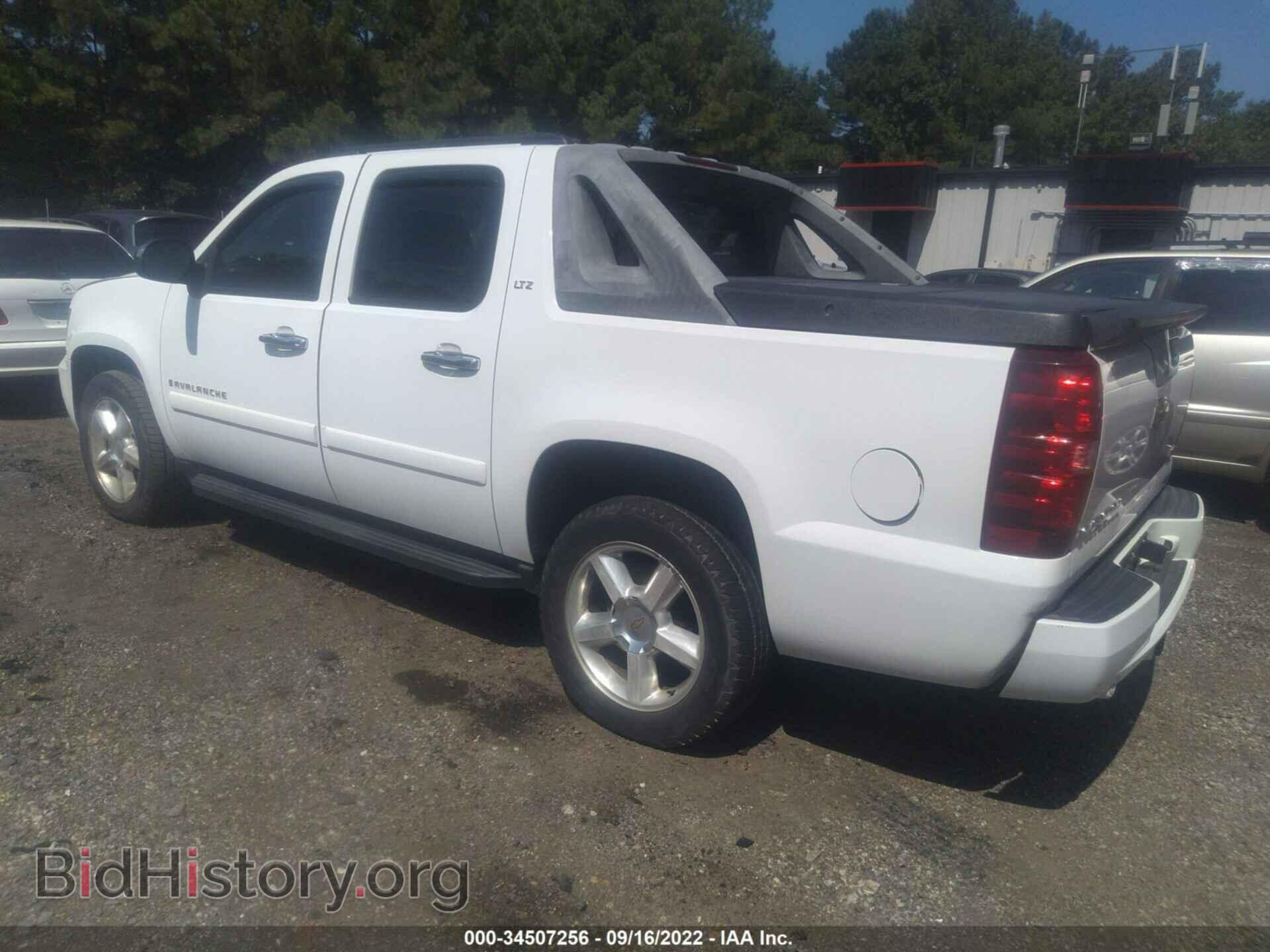2008 CHEVROLET AVALANCHE - VIN: 3GNFK12358G180740 - Фото 3