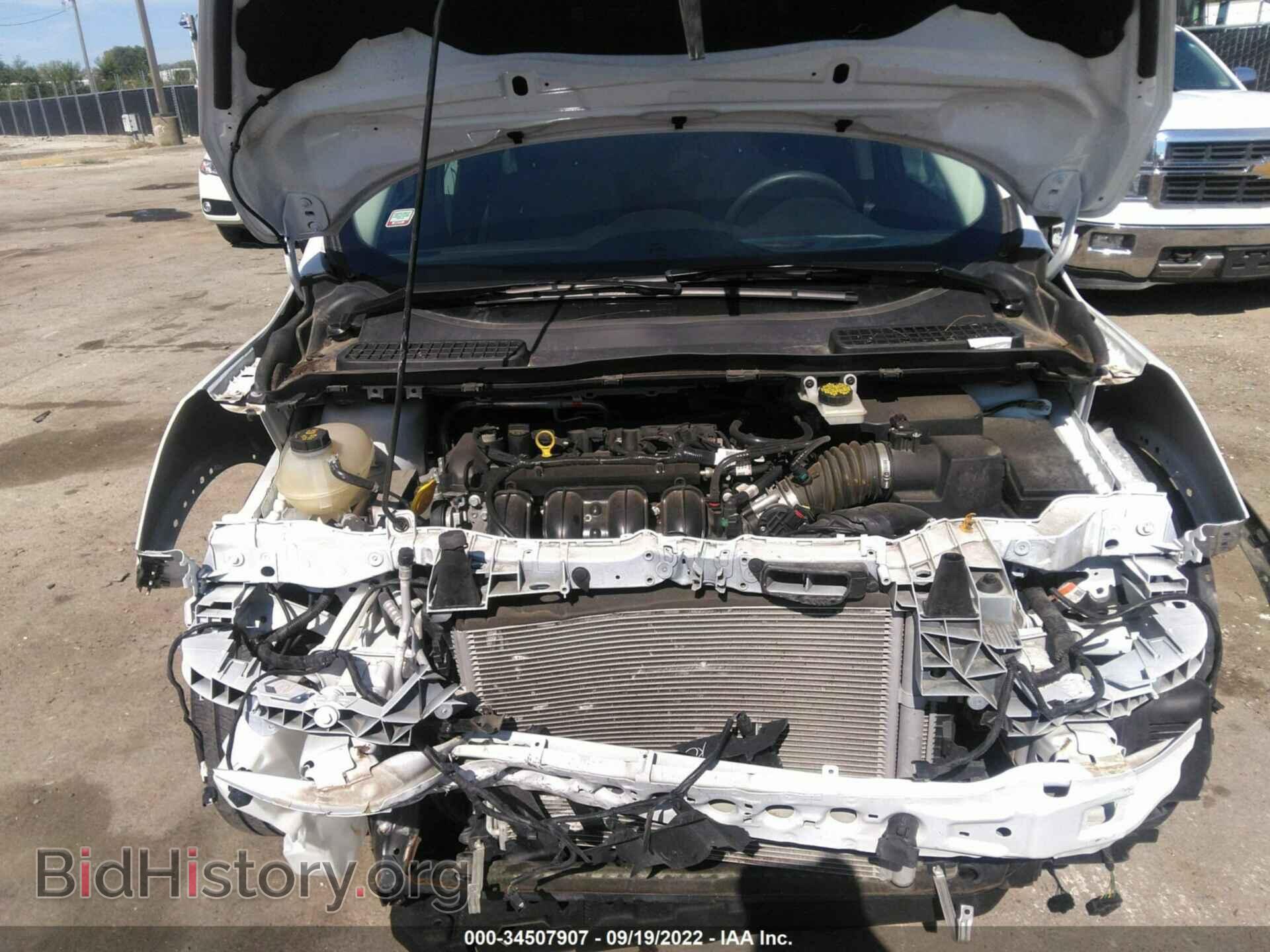 2017 FORD ESCAPE - VIN: 1FMCU0F78HUD58825 - Фото 10