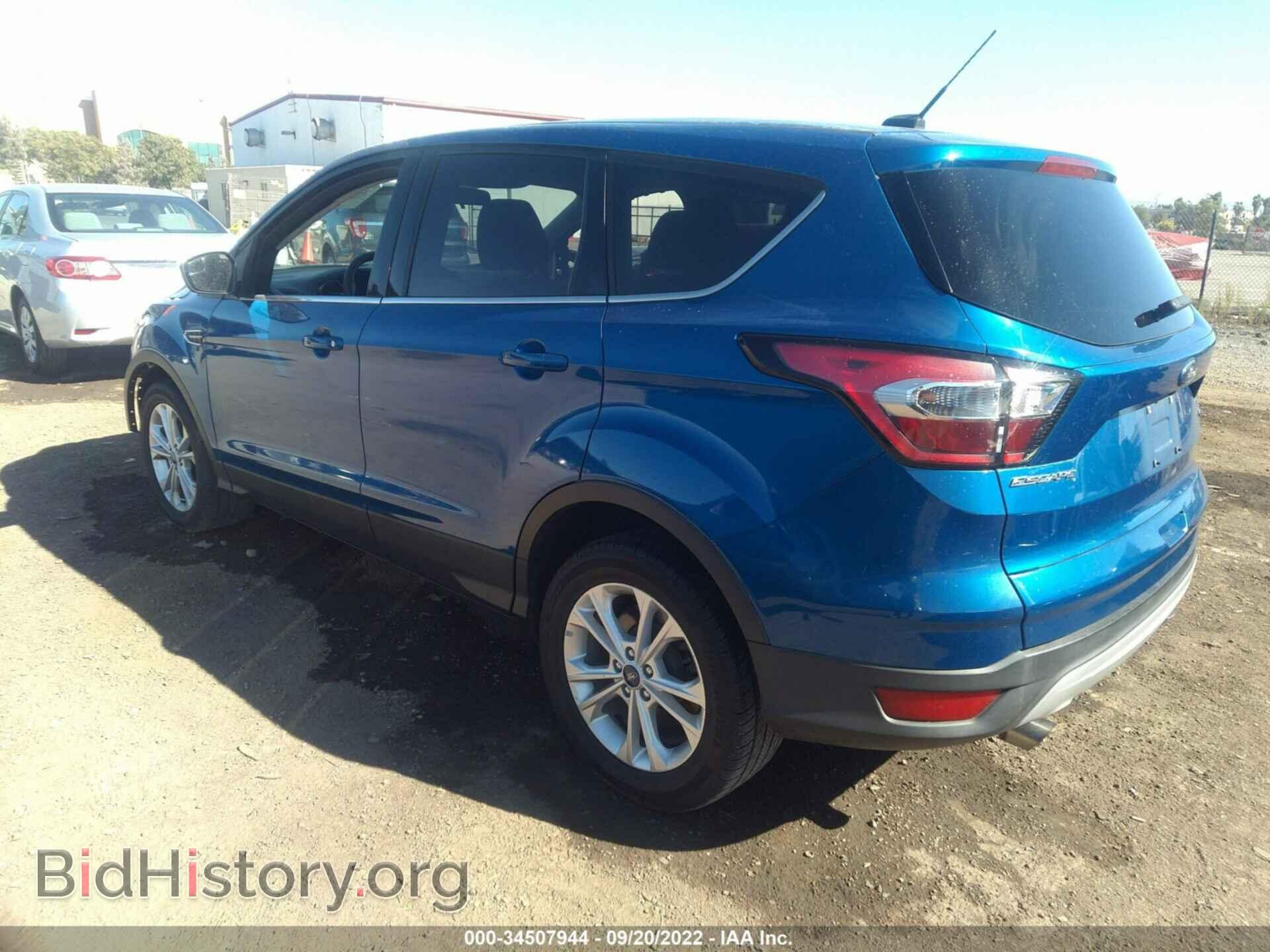 2017 FORD ESCAPE - VIN: 1FMCU9G92HUD45671 - Фото 3