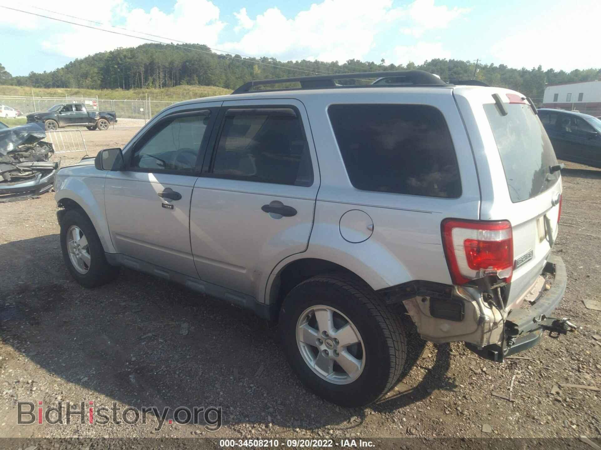 2012 FORD ESCAPE - VIN: 1FMCU0D78CKC37123 - Фото 3