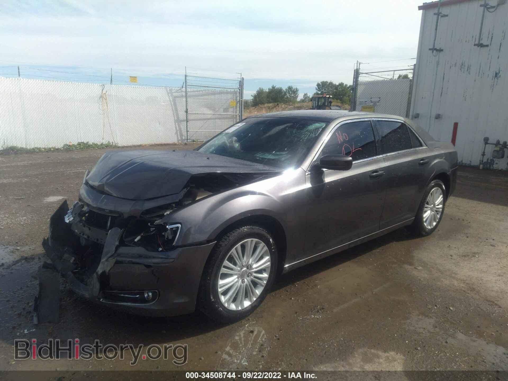 2014 CHRYSLER 300 - VIN: 2C3CCARG7EH365969 - Photo 2