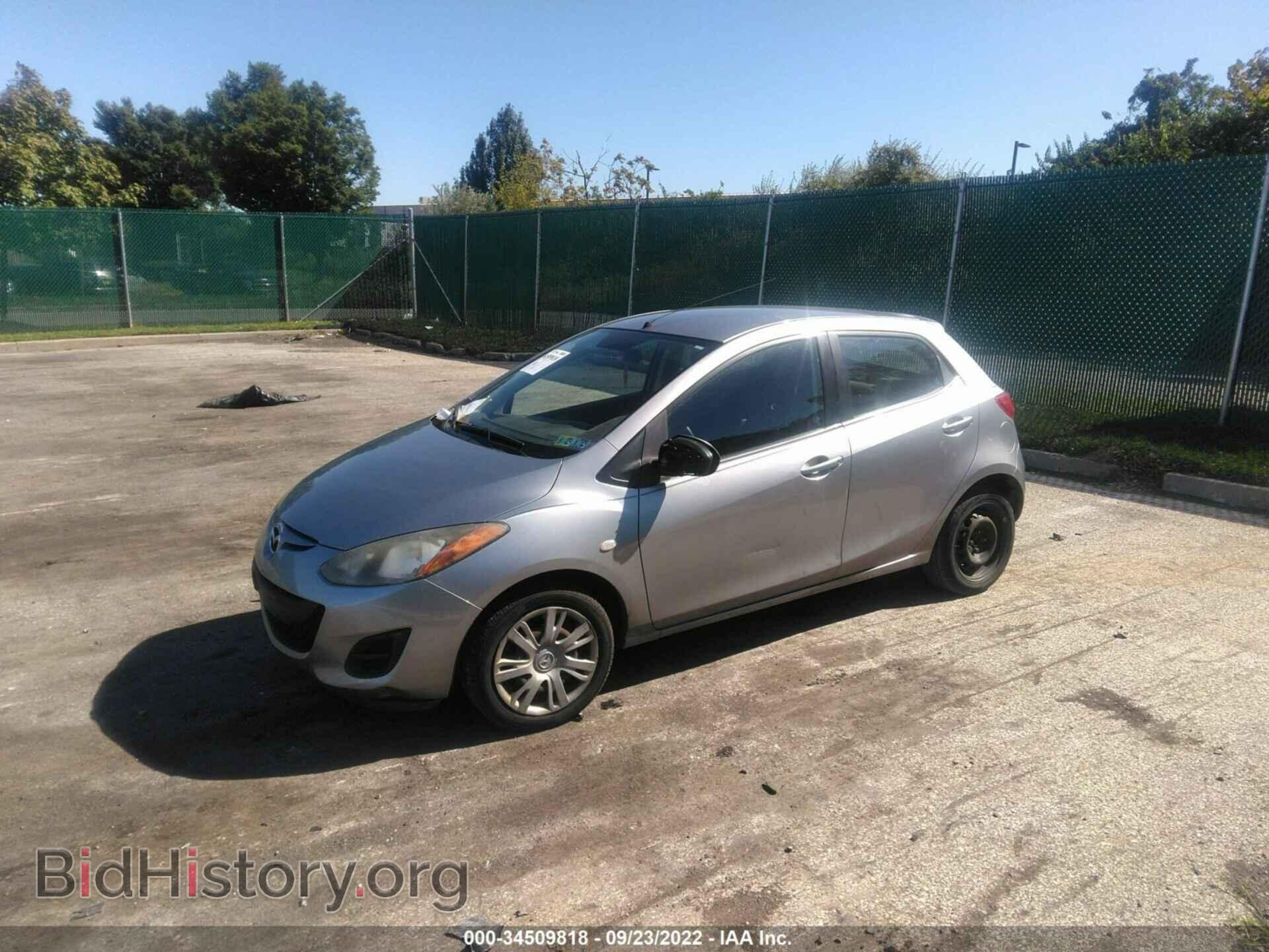 2011 MAZDA MAZDA2 - VIN: JM1DE1HY6B0124604 - Фото 2