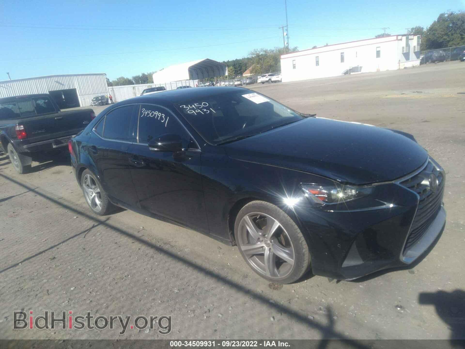 Фотография JTHBA1D2XH5053194 - LEXUS IS 2017
