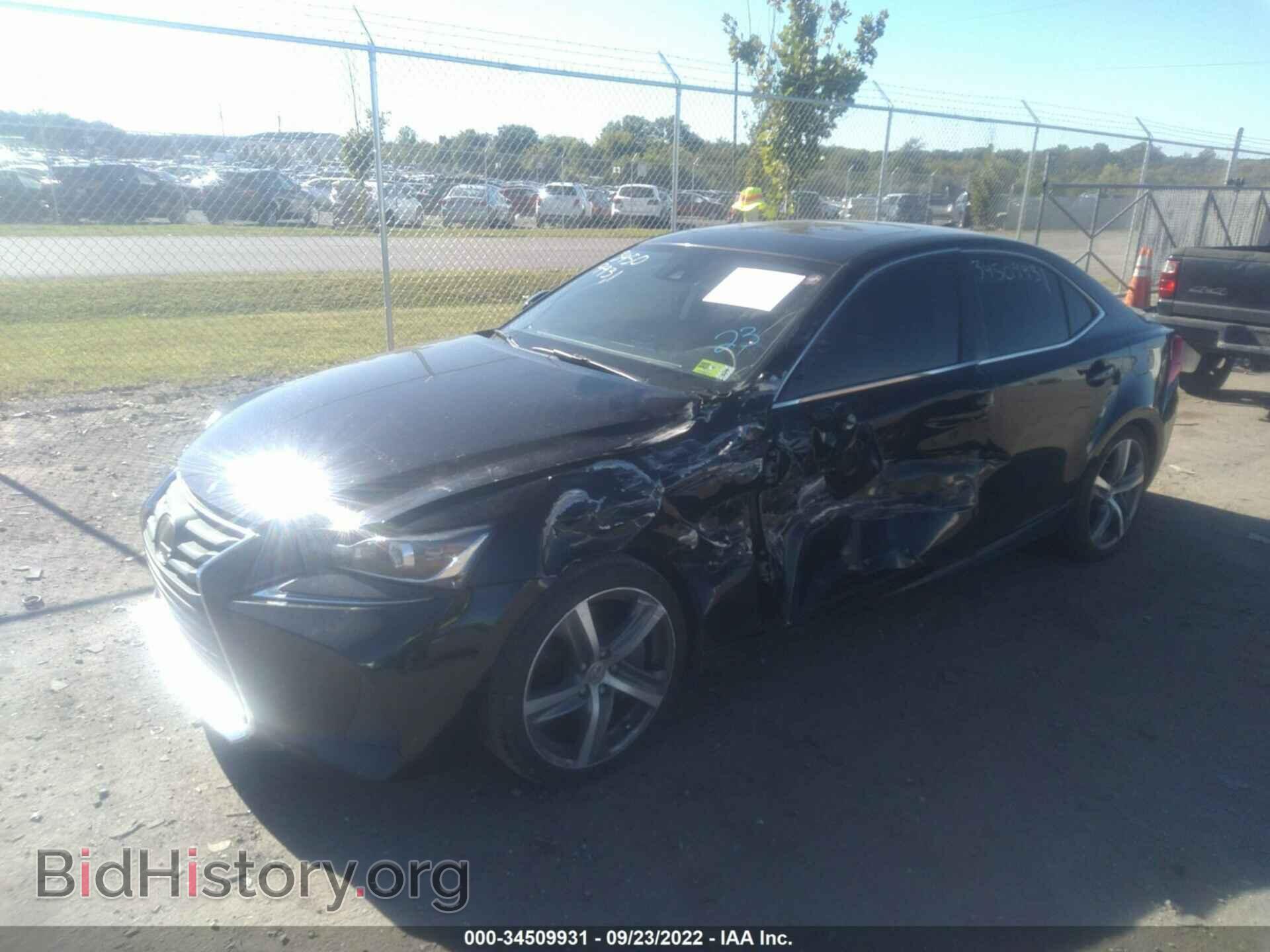 2017 LEXUS IS - VIN: JTHBA1D2XH5053194 - Фото 2
