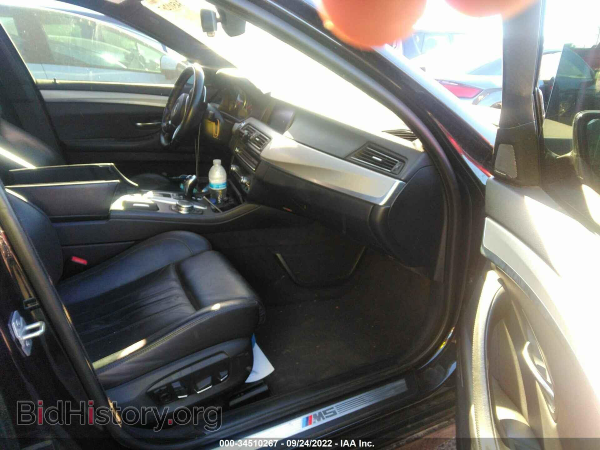 2016 BMW M5 - VIN: WBSFV9C53GD595557 - Фото 5