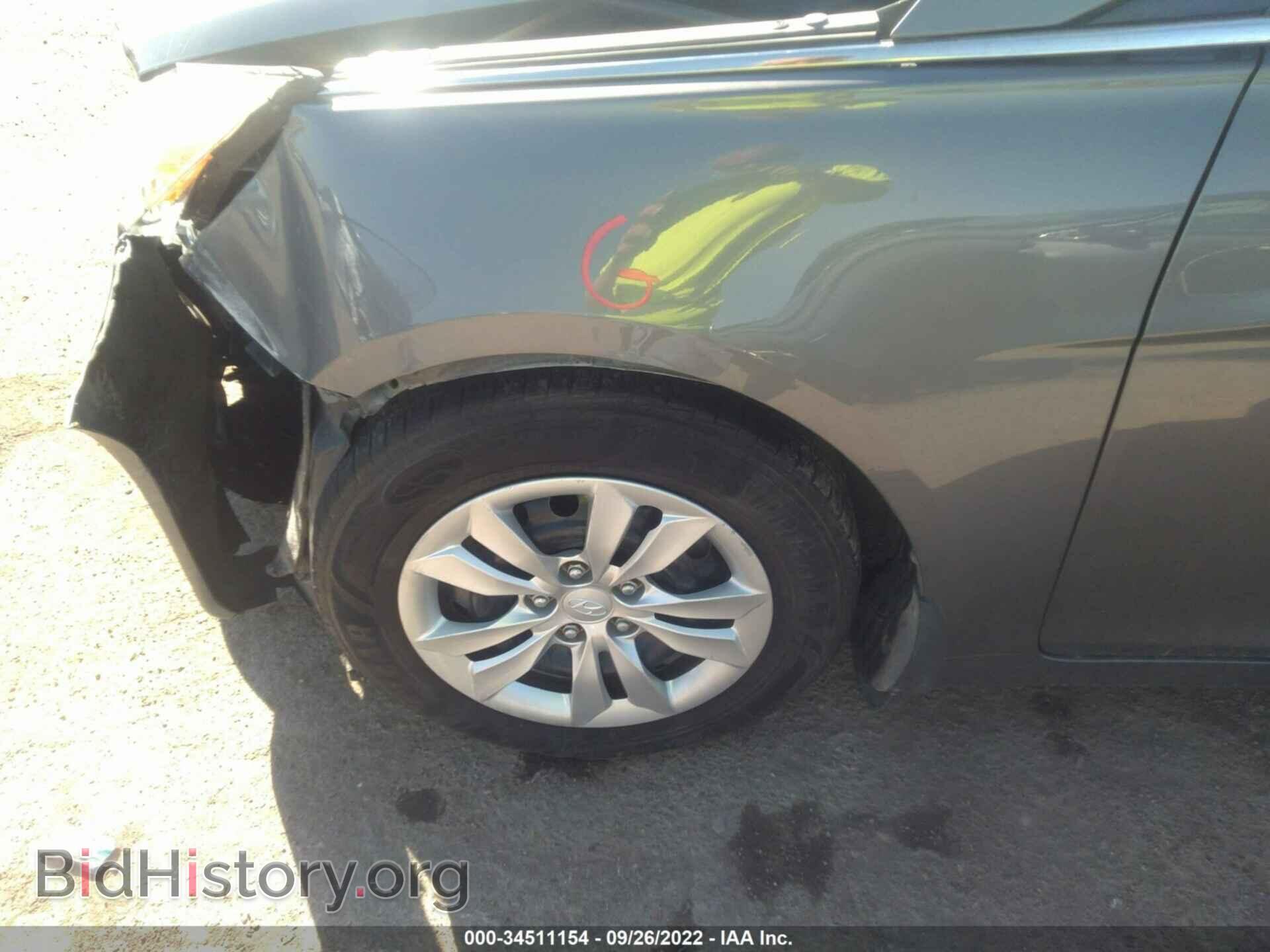 2012 HYUNDAI SONATA - VIN: 5NPEB4AC8CH428812 - Фото 9