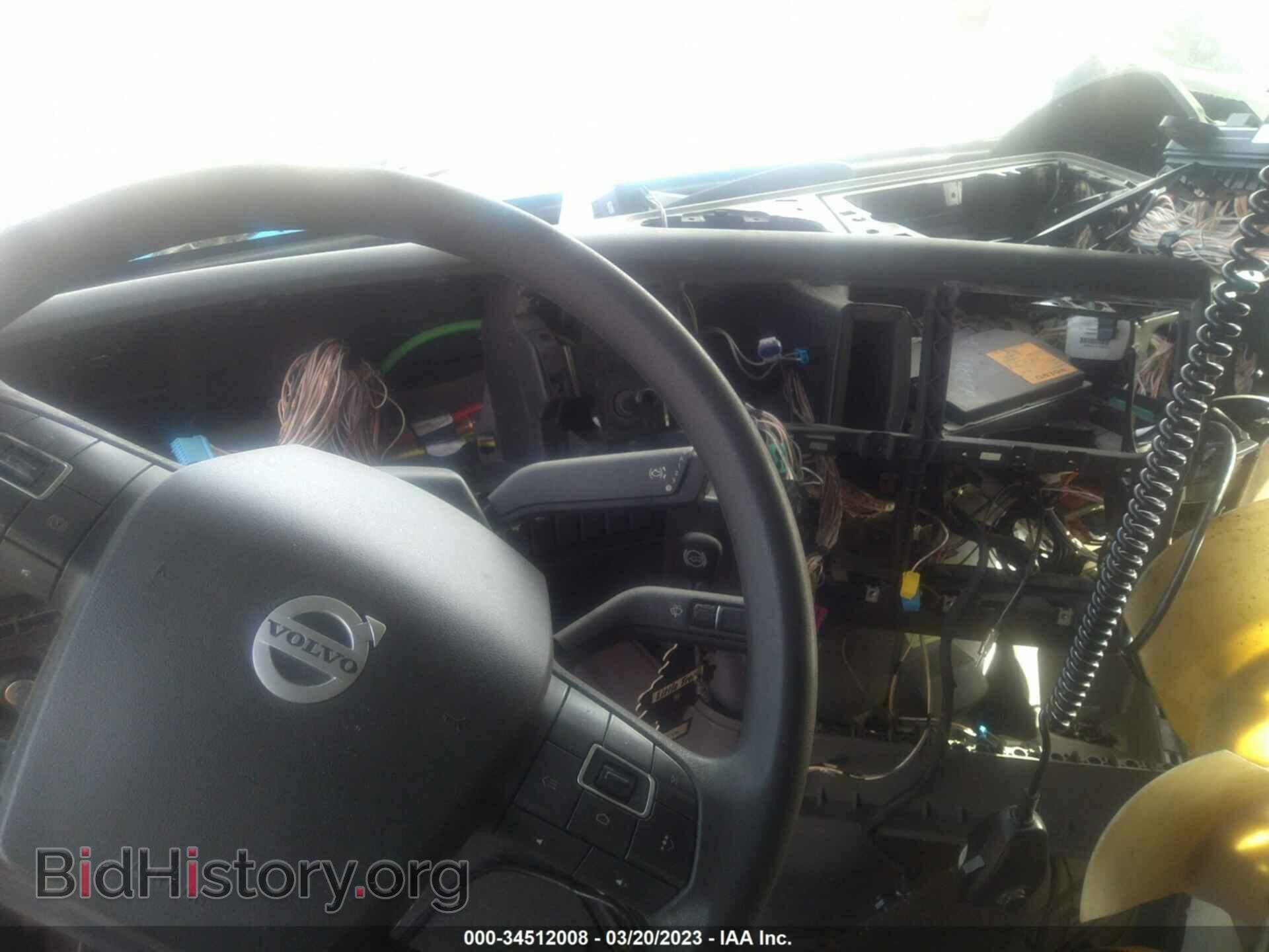 2020 VOLVO VNL - VIN: 4V4NC9EH0LN238507 - Фото 6