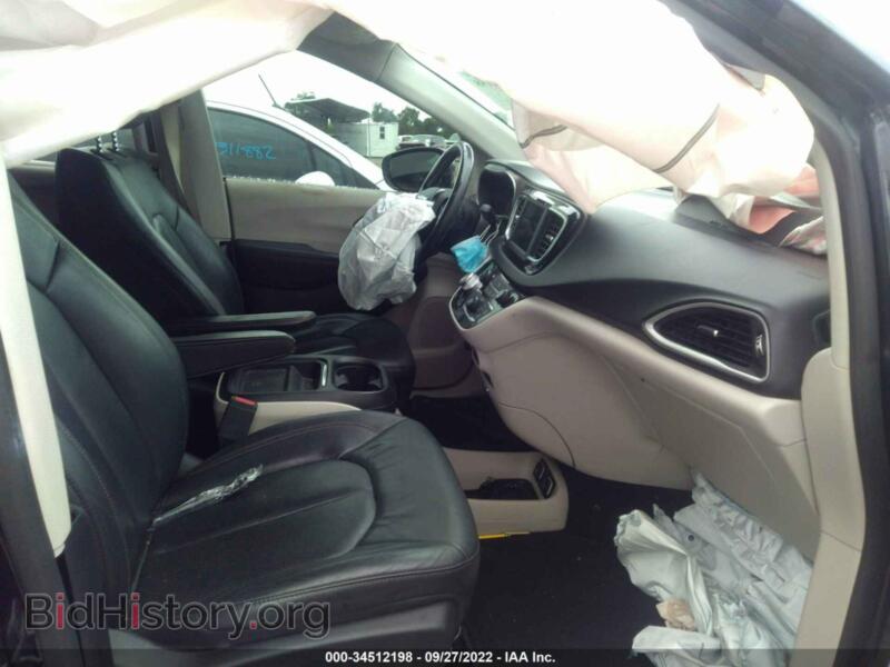 2019 Chrysler PACIFICA (VIN 2C4RC1BG7KR730494) — photo 5 of 11