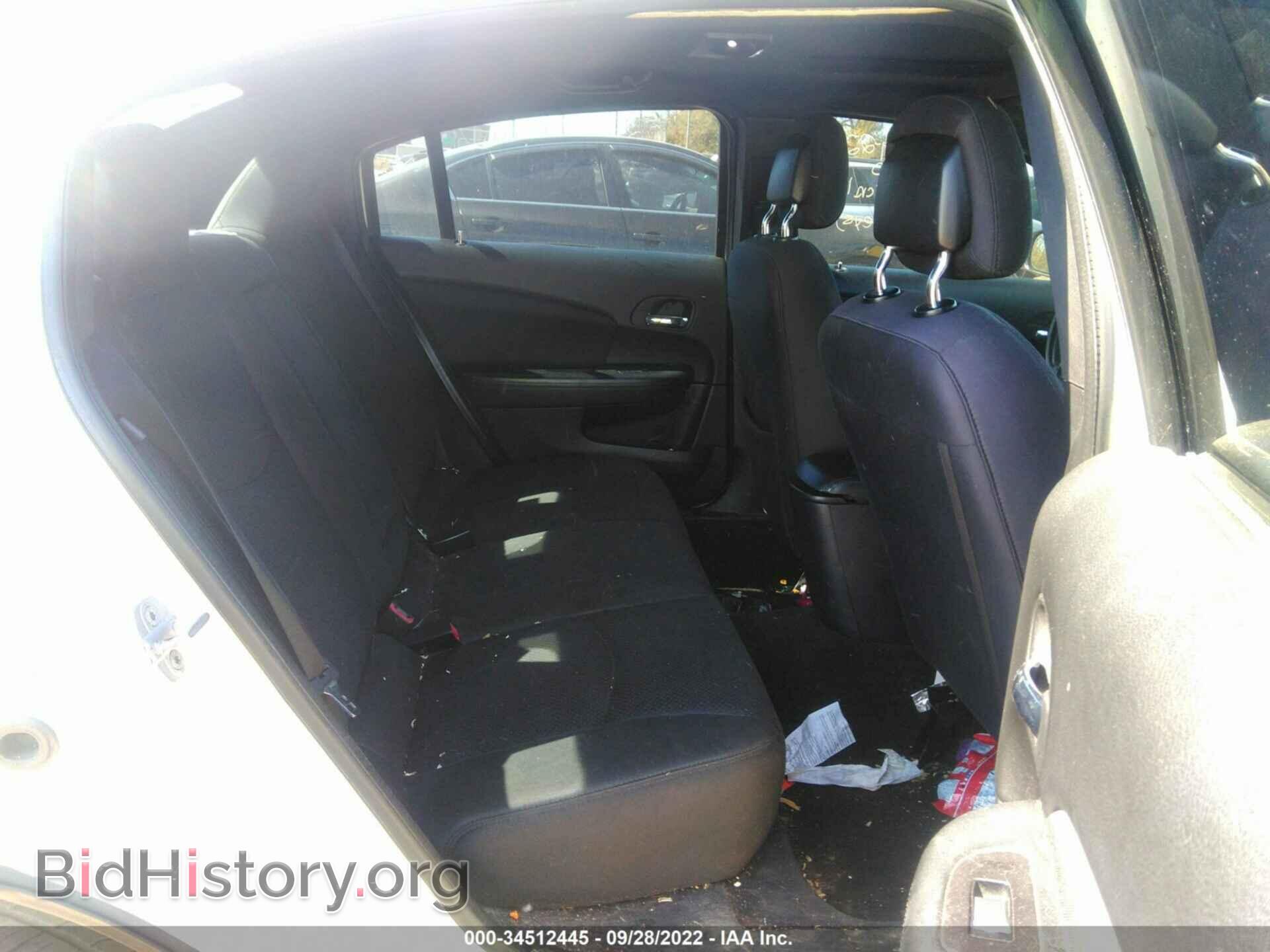 2011 CHRYSLER 200 - VIN: 1C3BC1FB5BN520493 - Фото 8