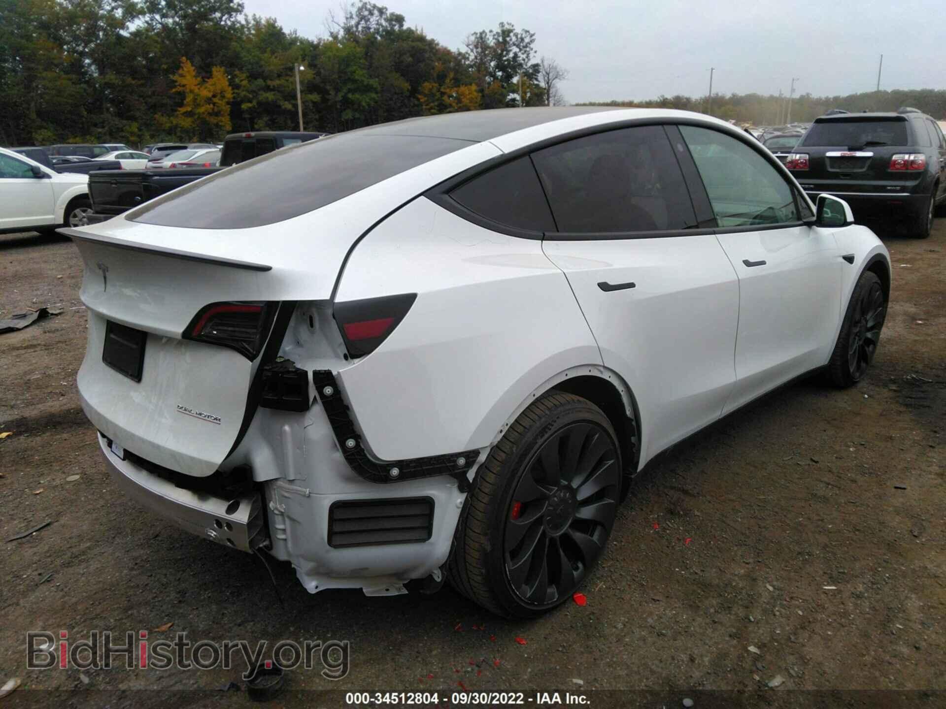 2022 TESLA MODEL Y - VIN: 7SAYGDEF6NF454560 - Фото 4