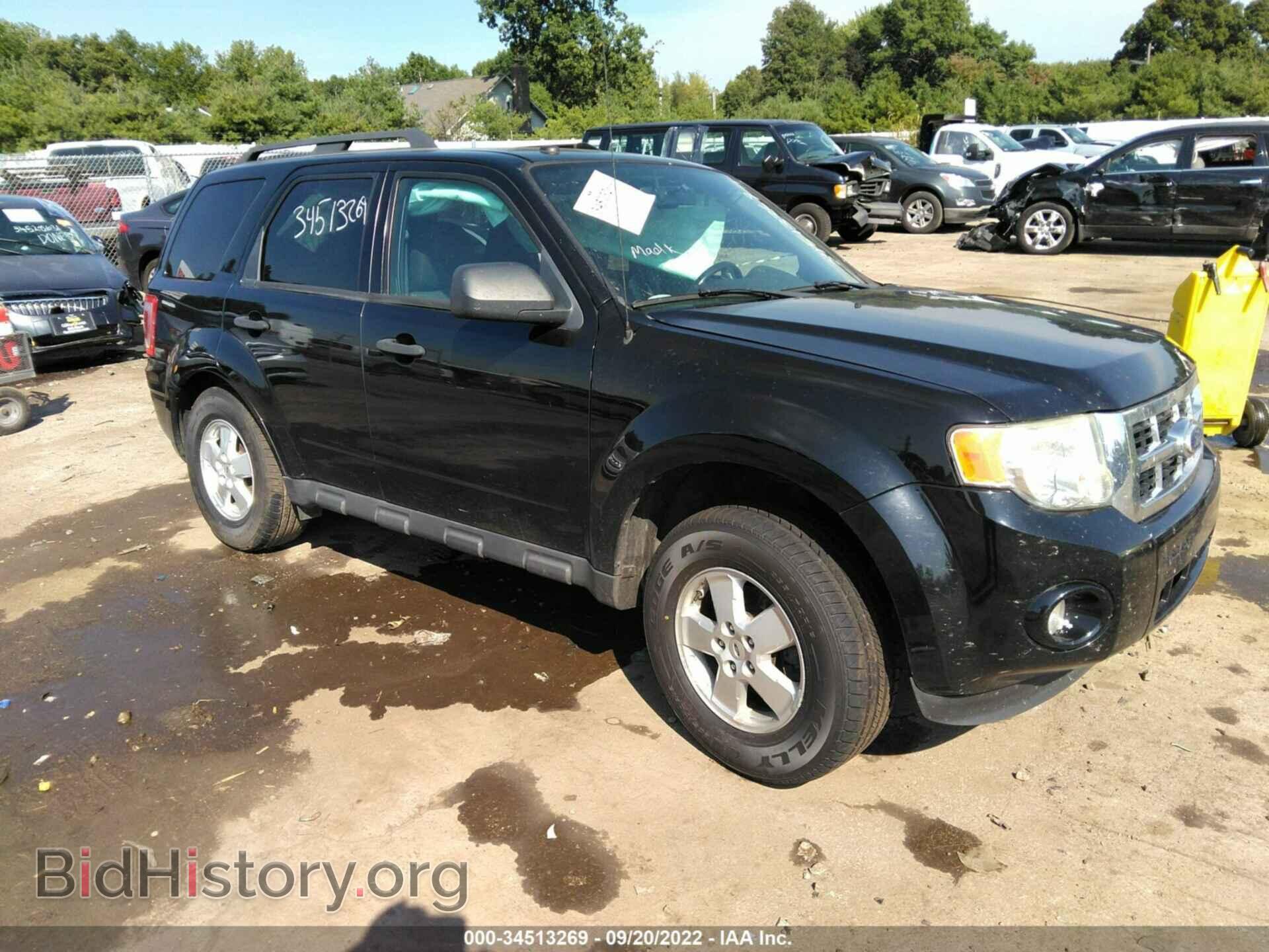 Фотография 1FMCU0D73AKC73587 - FORD ESCAPE 2010