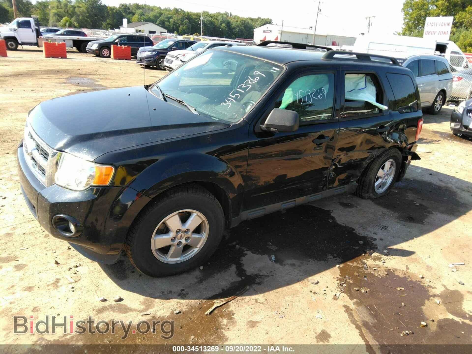2010 FORD ESCAPE - VIN: 1FMCU0D73AKC73587 - Фото 2