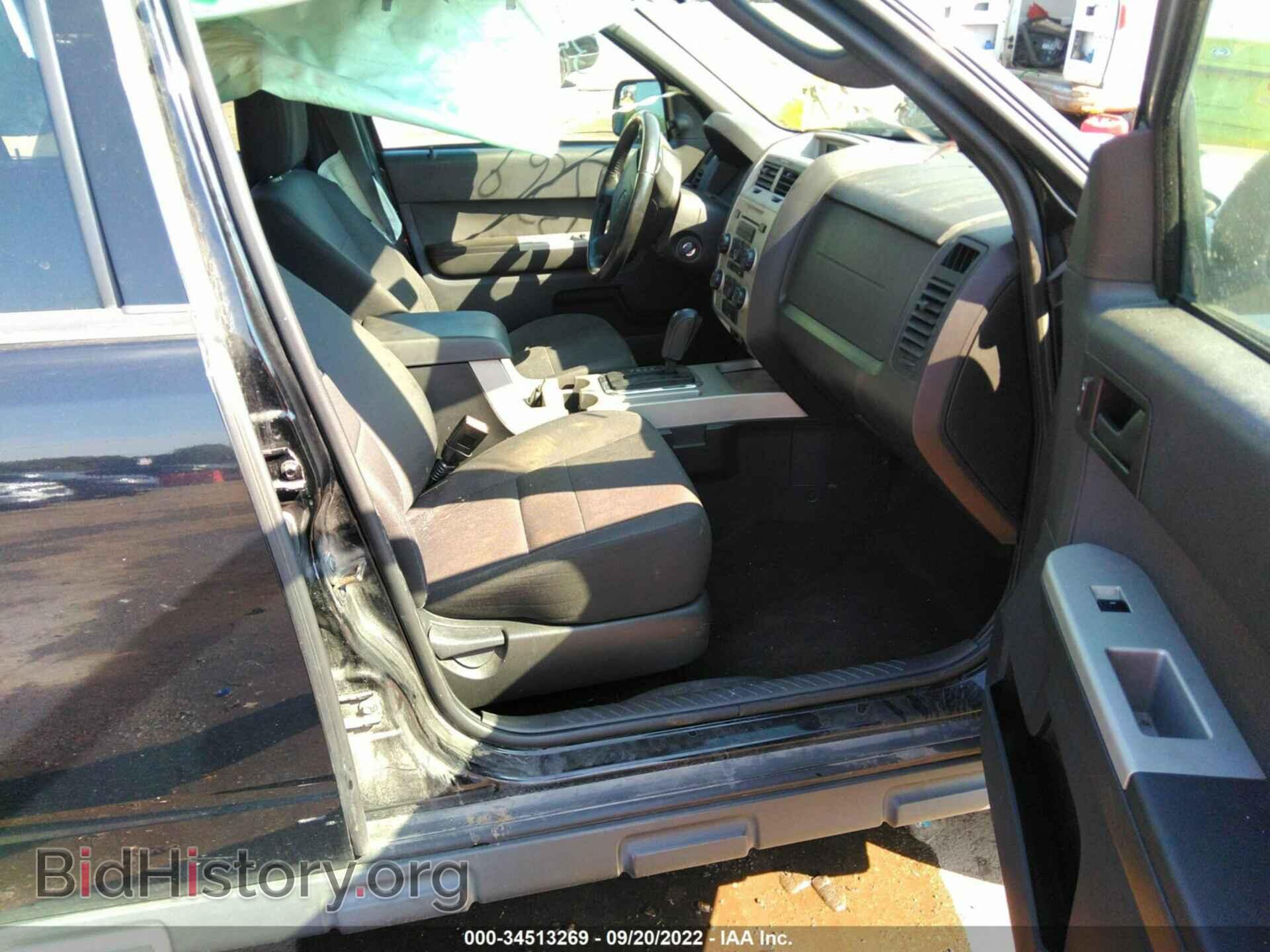 2010 FORD ESCAPE - VIN: 1FMCU0D73AKC73587 - Фото 5