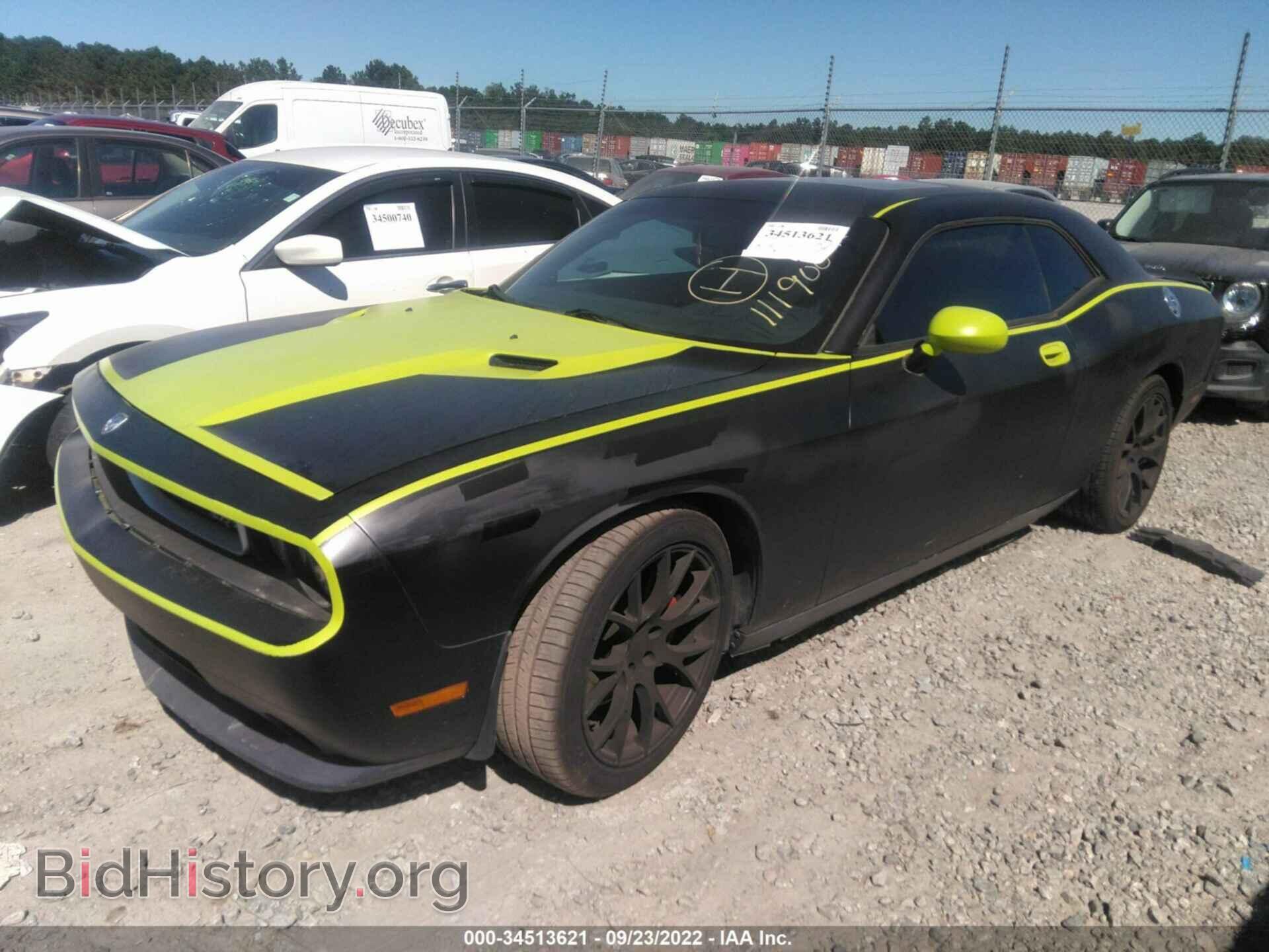 2010 DODGE CHALLENGER - VIN: 2B3CJ7DW8AH111900 - Фото 2