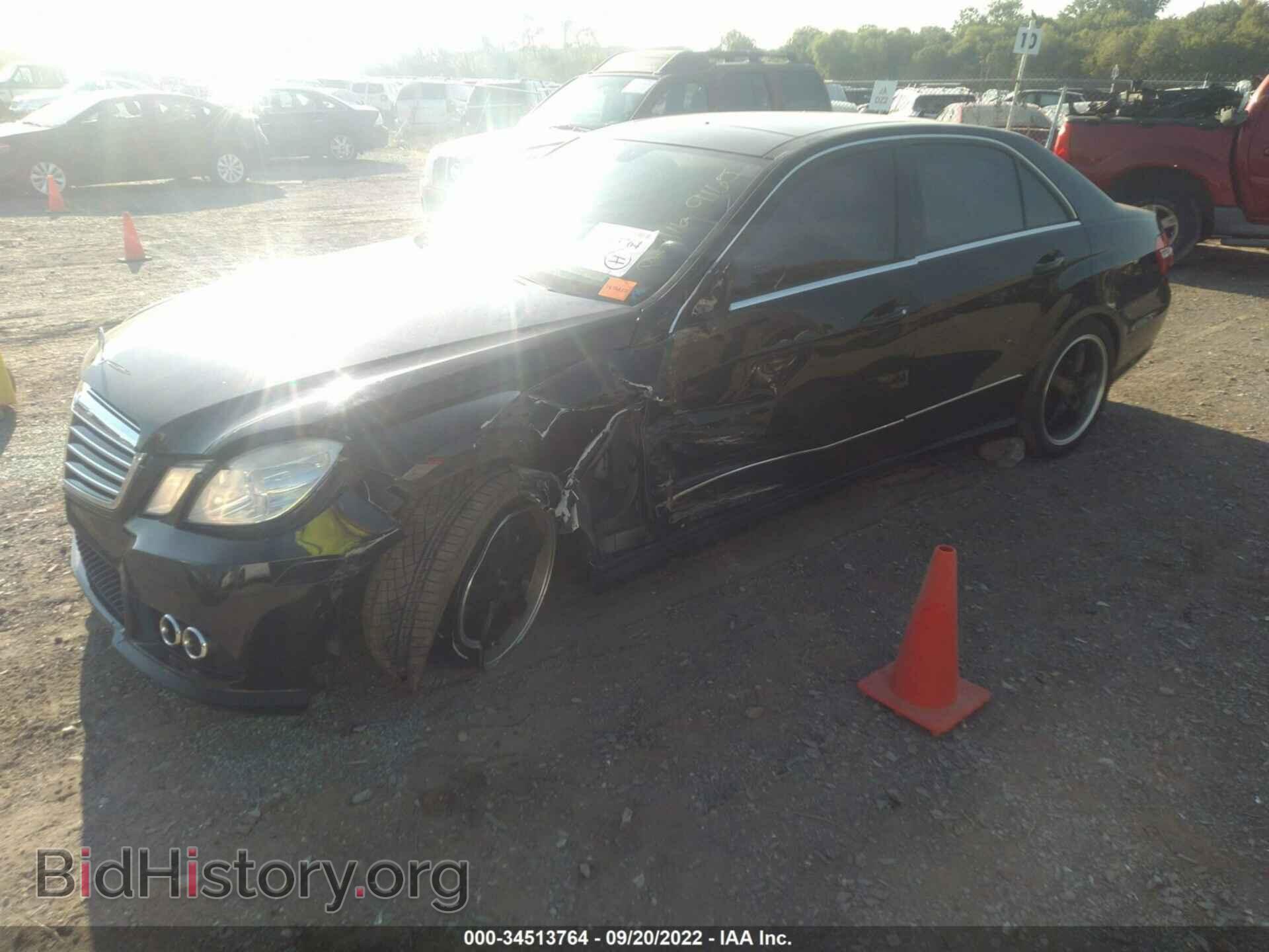 2010 MERCEDES-BENZ E-CLASS - VIN: WDDHF8HB7AA129165 - Фото 2