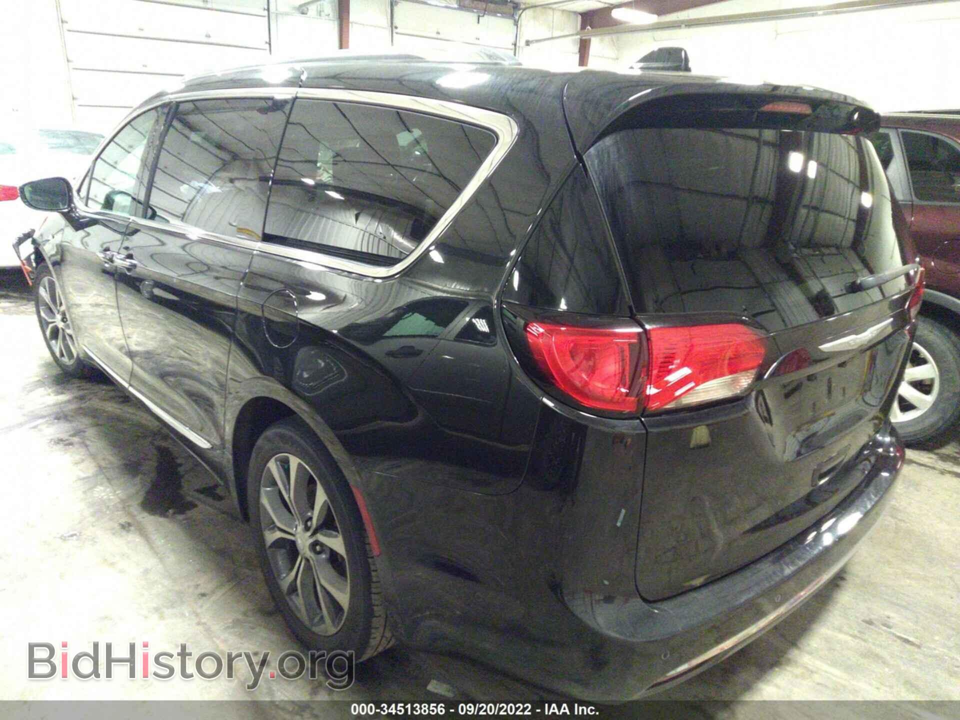 2017 CHRYSLER PACIFICA - VIN: 2C4RC1GG4HR835916 - Фото 3