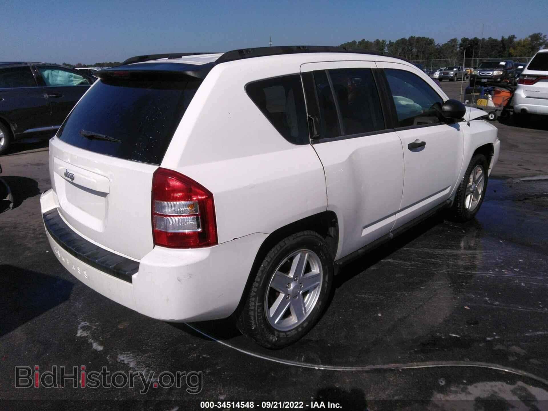 2007 JEEP COMPASS - VIN: 1J8FT47W17D416363 - Фото 4