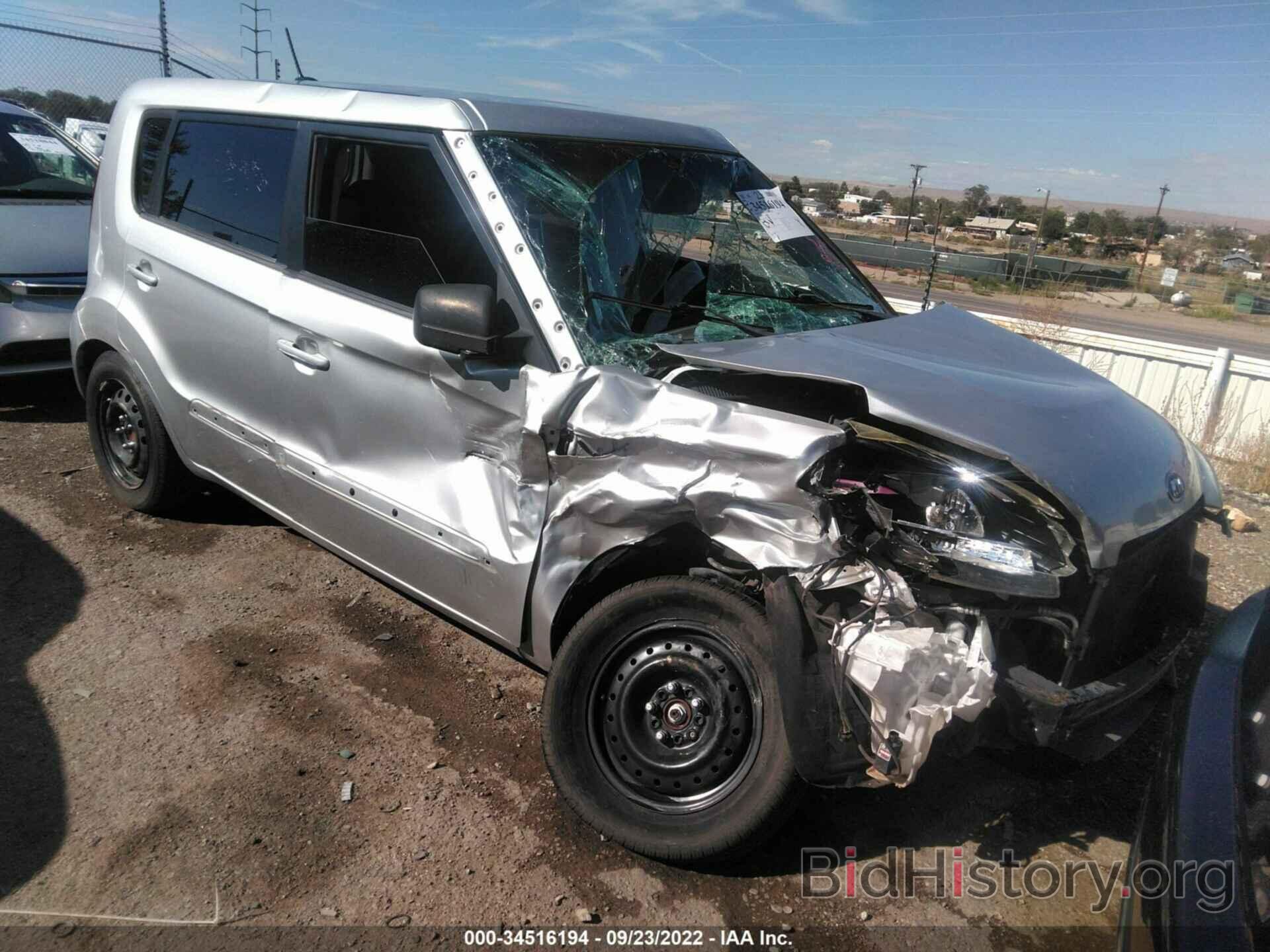 Photo KNDJT2A53C7381579 - KIA SOUL 2012