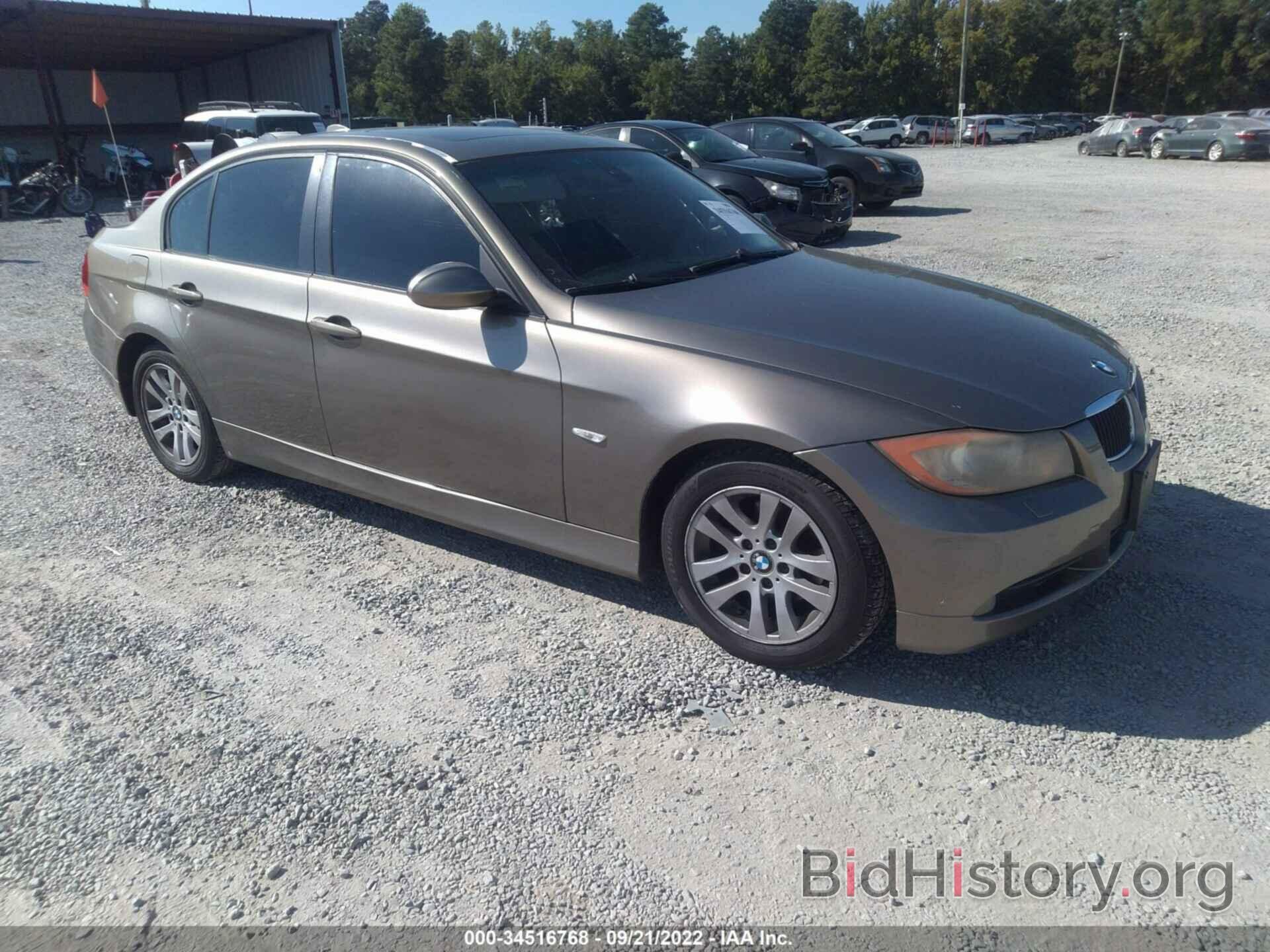 Photo WBAVC93507KX59090 - BMW 3 SERIES 2007