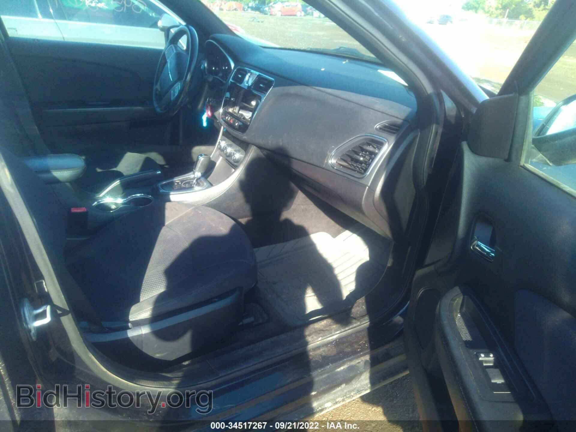 2012 CHRYSLER 200 - VIN: 1C3CCBBB4CN300571 - Фото 5