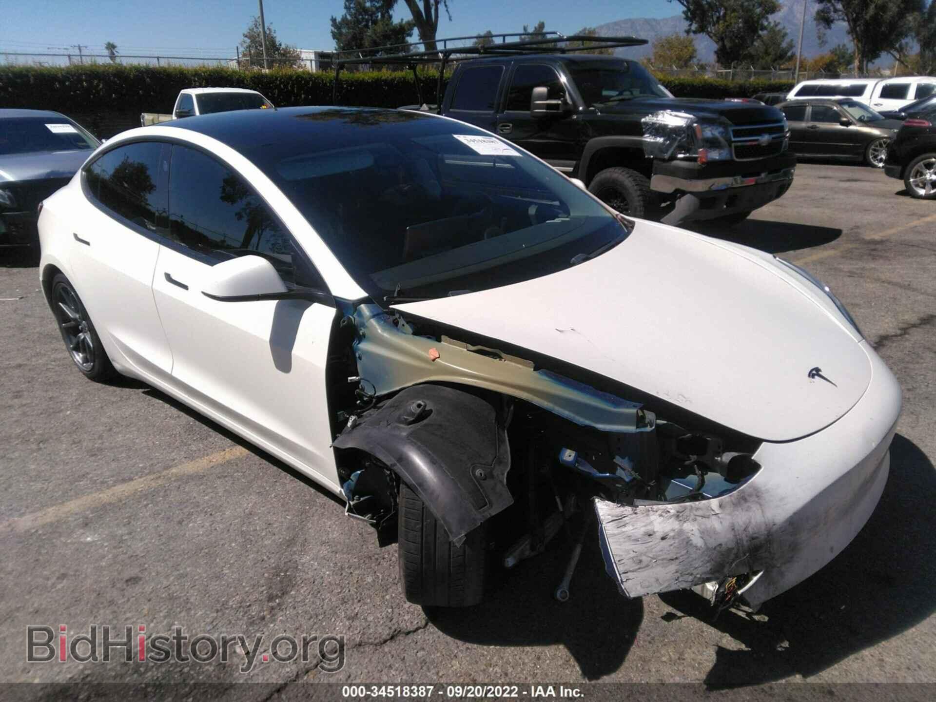 Фотография 5YJ3E1EAXJF043575 - TESLA MODEL 3 2018