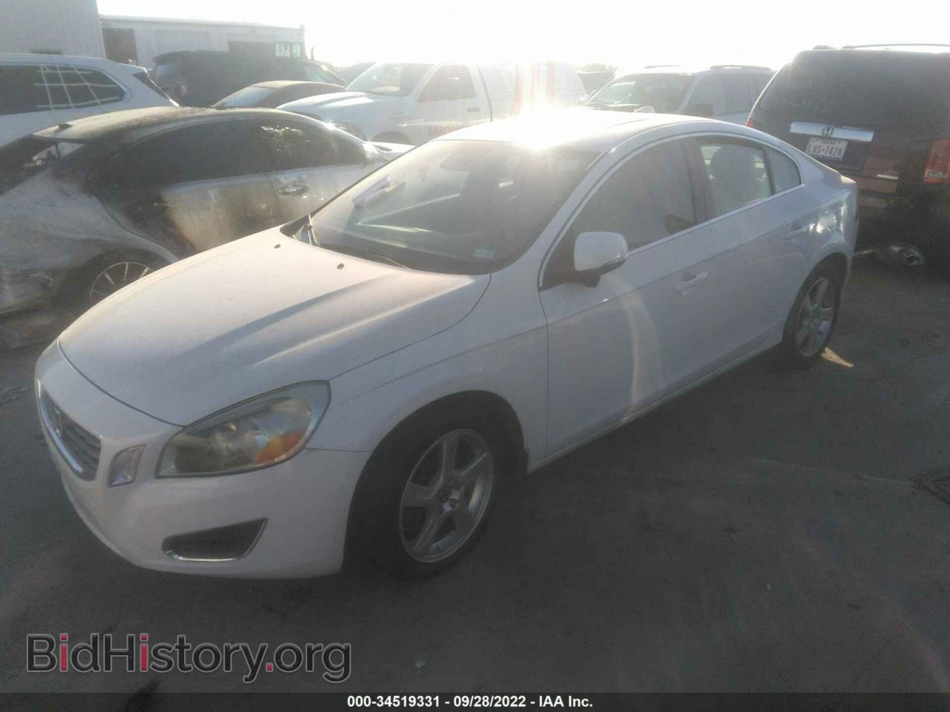 2012 VOLVO S60 - VIN: YV1622FS1C2095714 - Фото 2