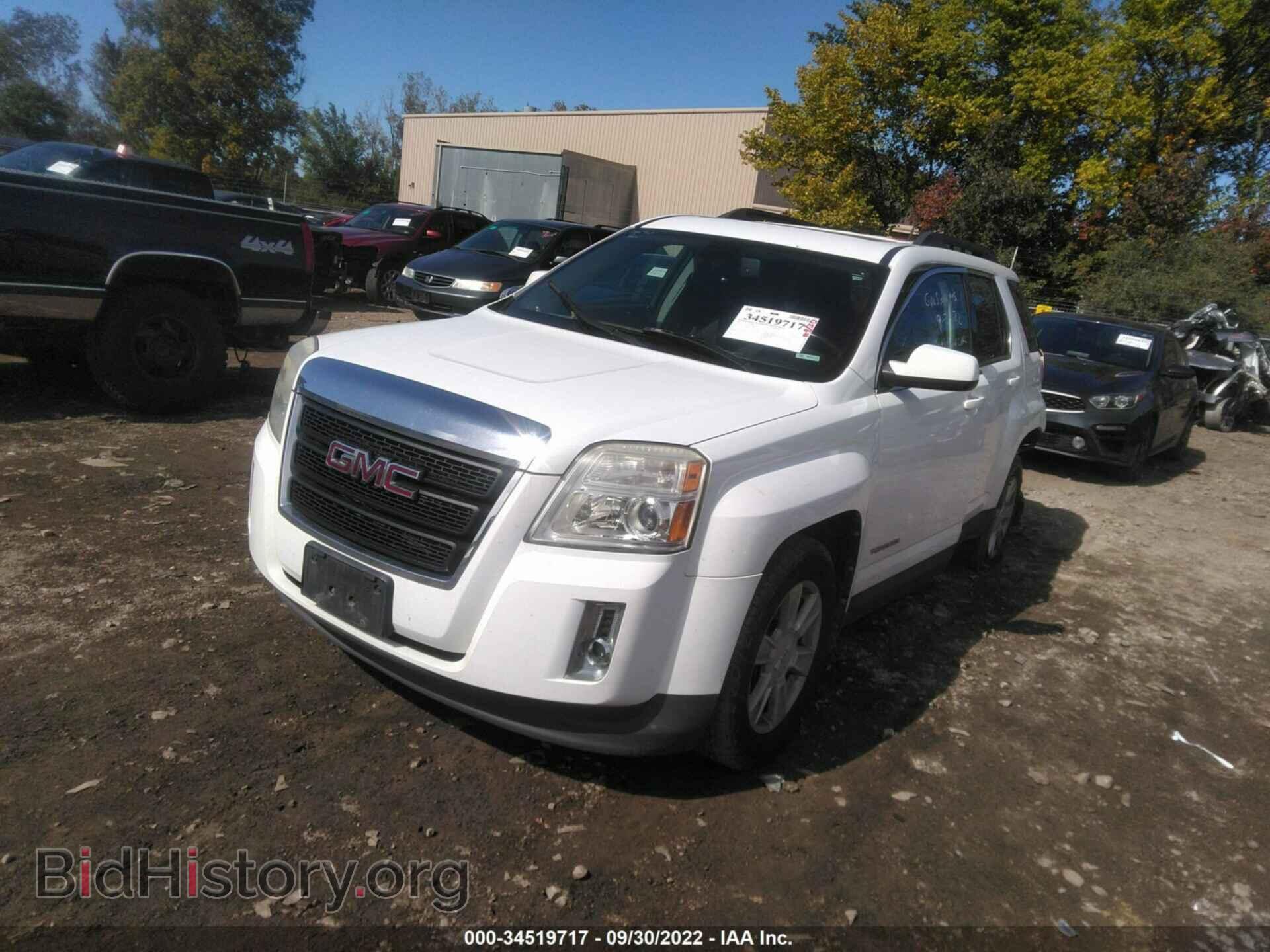 2010 GMC TERRAIN - VIN: 2CTFLEEW3A6326898 - Фото 2