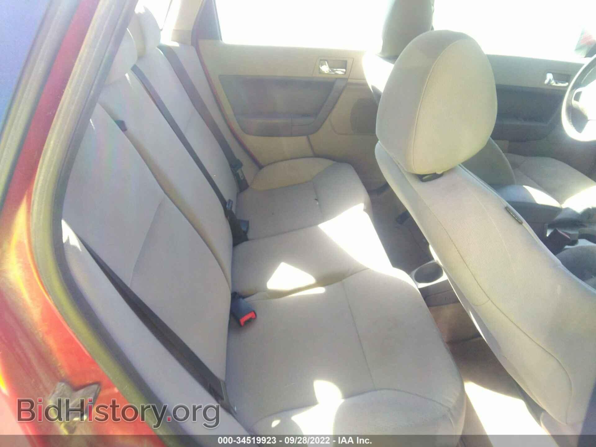 2010 FORD FOCUS - VIN: 1FAHP3GN7AW141511 - Фото 8