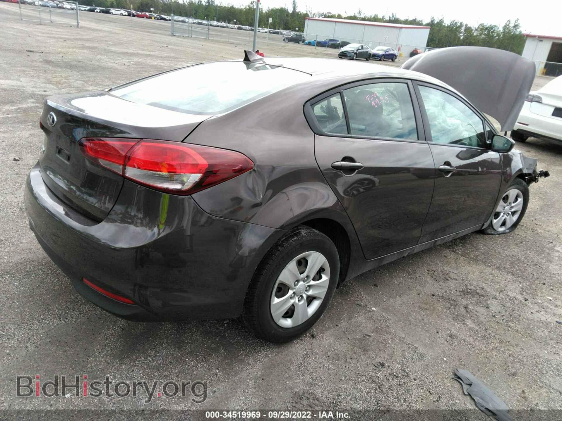 2017 KIA FORTE - VIN: 3KPFK4A78HE017736 - Фото 4