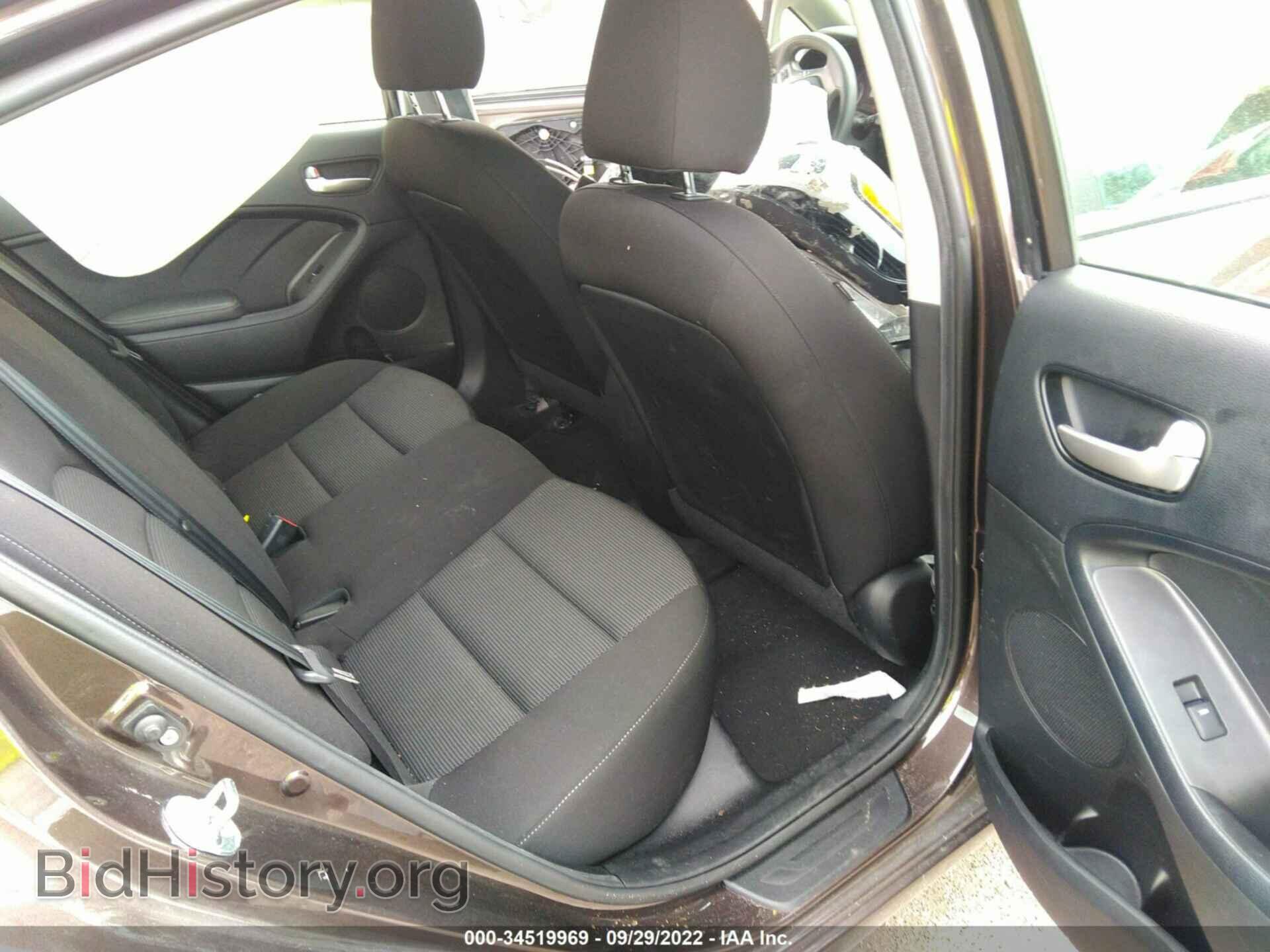 2017 KIA FORTE - VIN: 3KPFK4A78HE017736 - Фото 8
