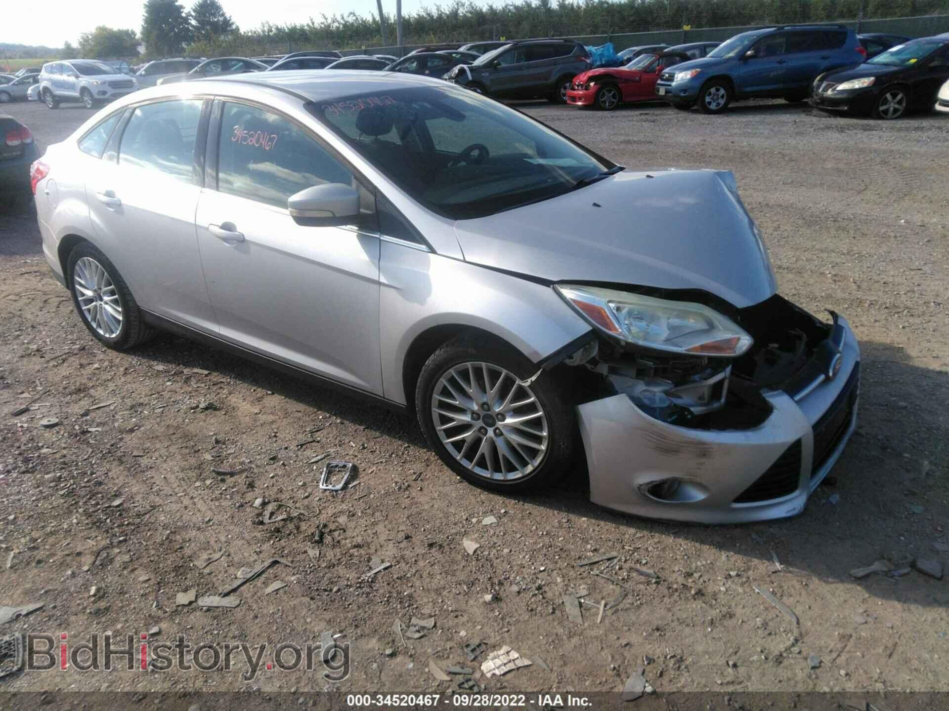 Photo 1FAHP3H28CL230142 - FORD FOCUS 2012